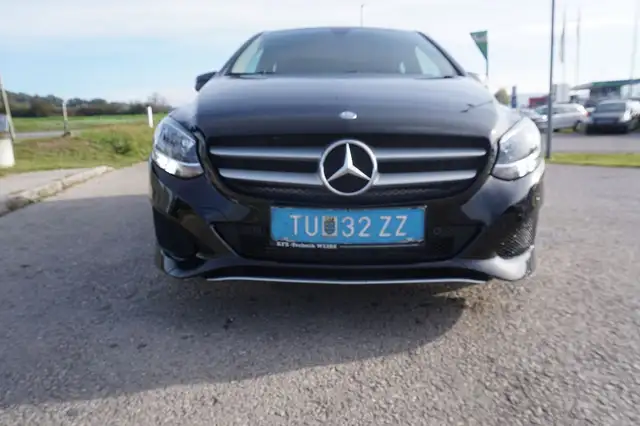 Mercedes-Benz B 180 d