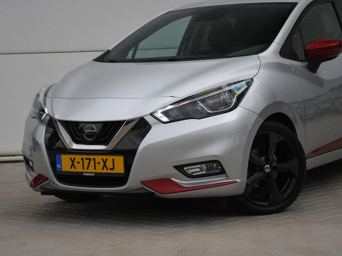 Nissan Micra N-Connecta 0.9 IG-T 90pk NAVI | DAB | PDC + CAM. | Gris - 2