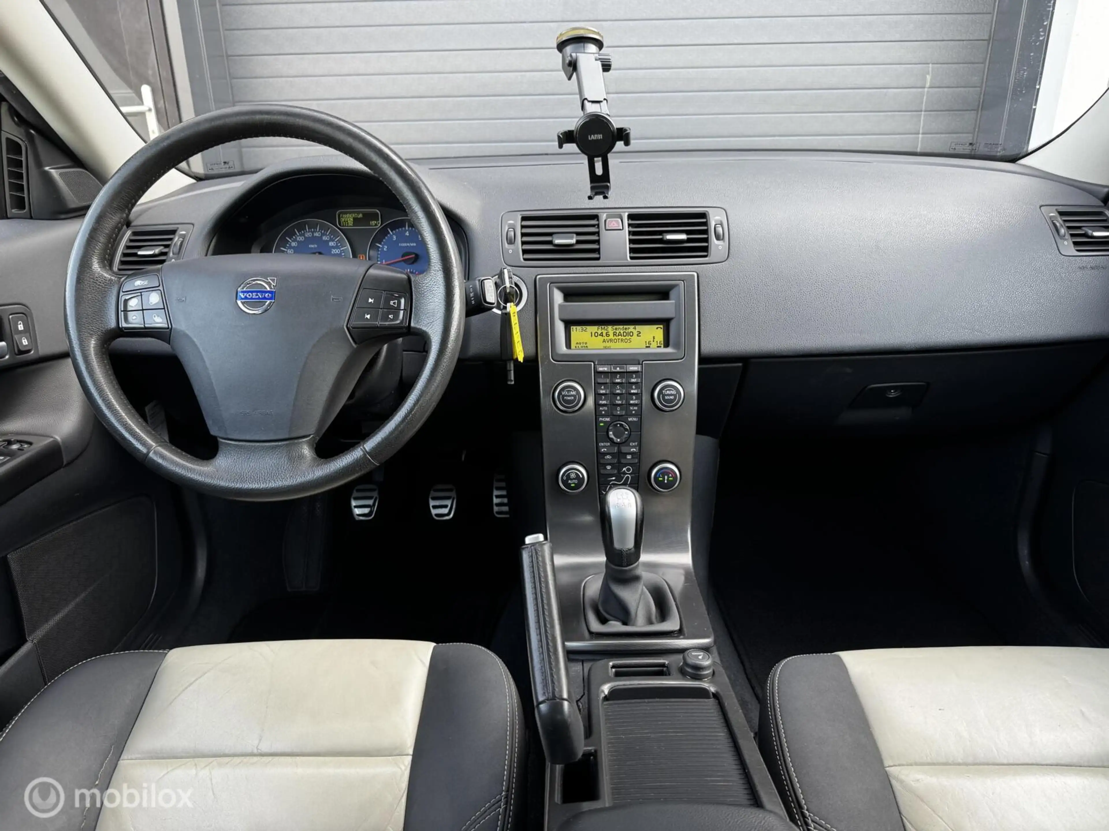 Volvo C30 2.0 R-Edition 2010. — photo 4