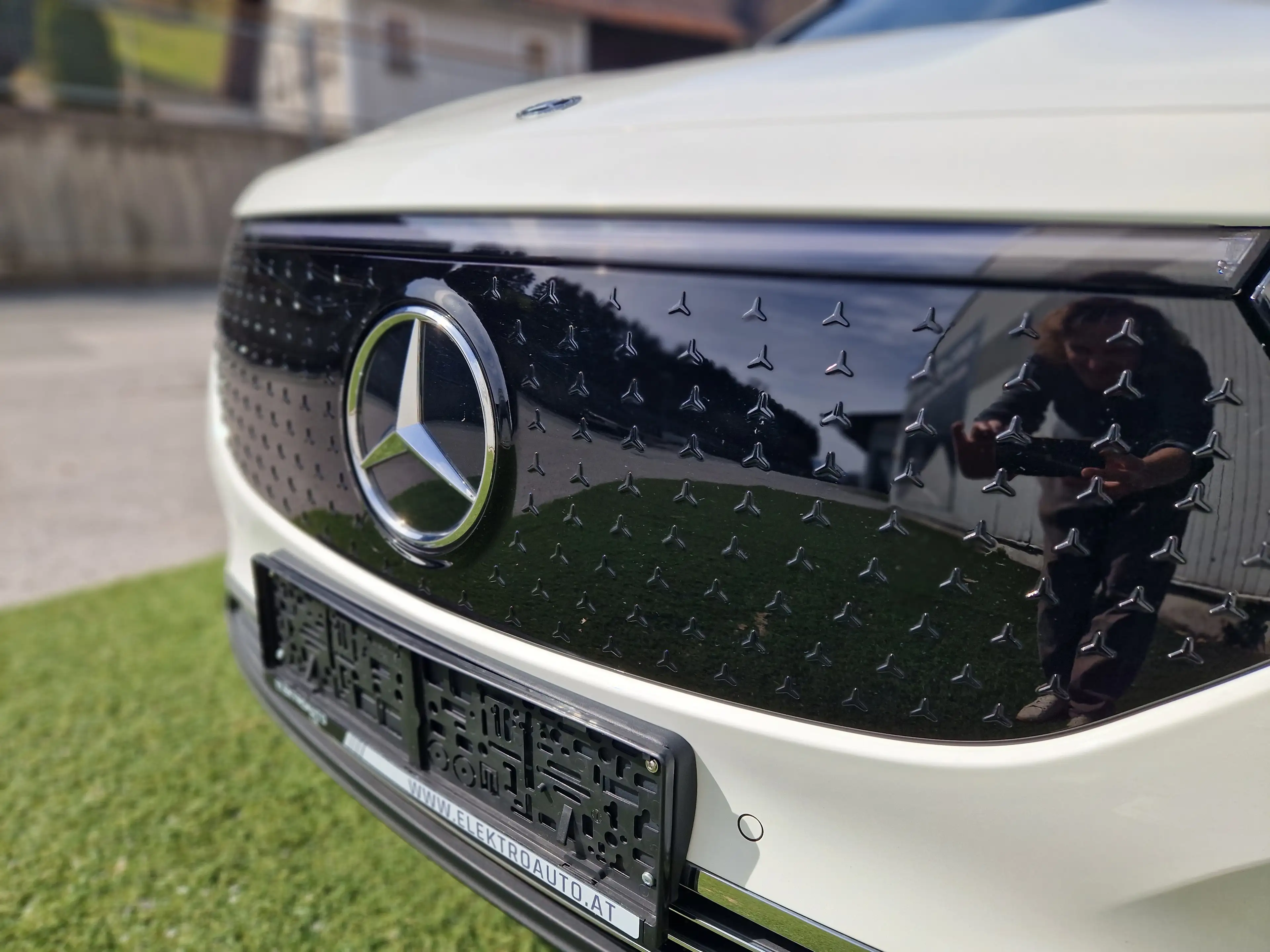 Mercedes-Benz EQA 300 4matic: Neuwertig: 5.811 € Extras: 101,6 SOH — photo 10