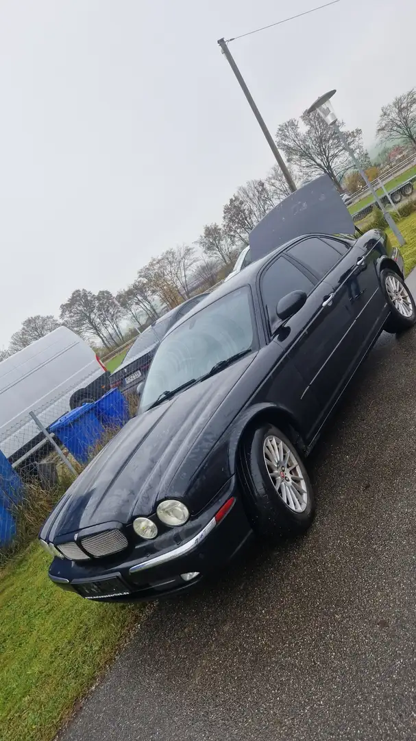 Jaguar XJ8 4.2 Negro - 1