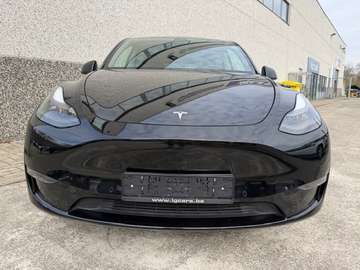 Tesla Model Y LONG RANGE