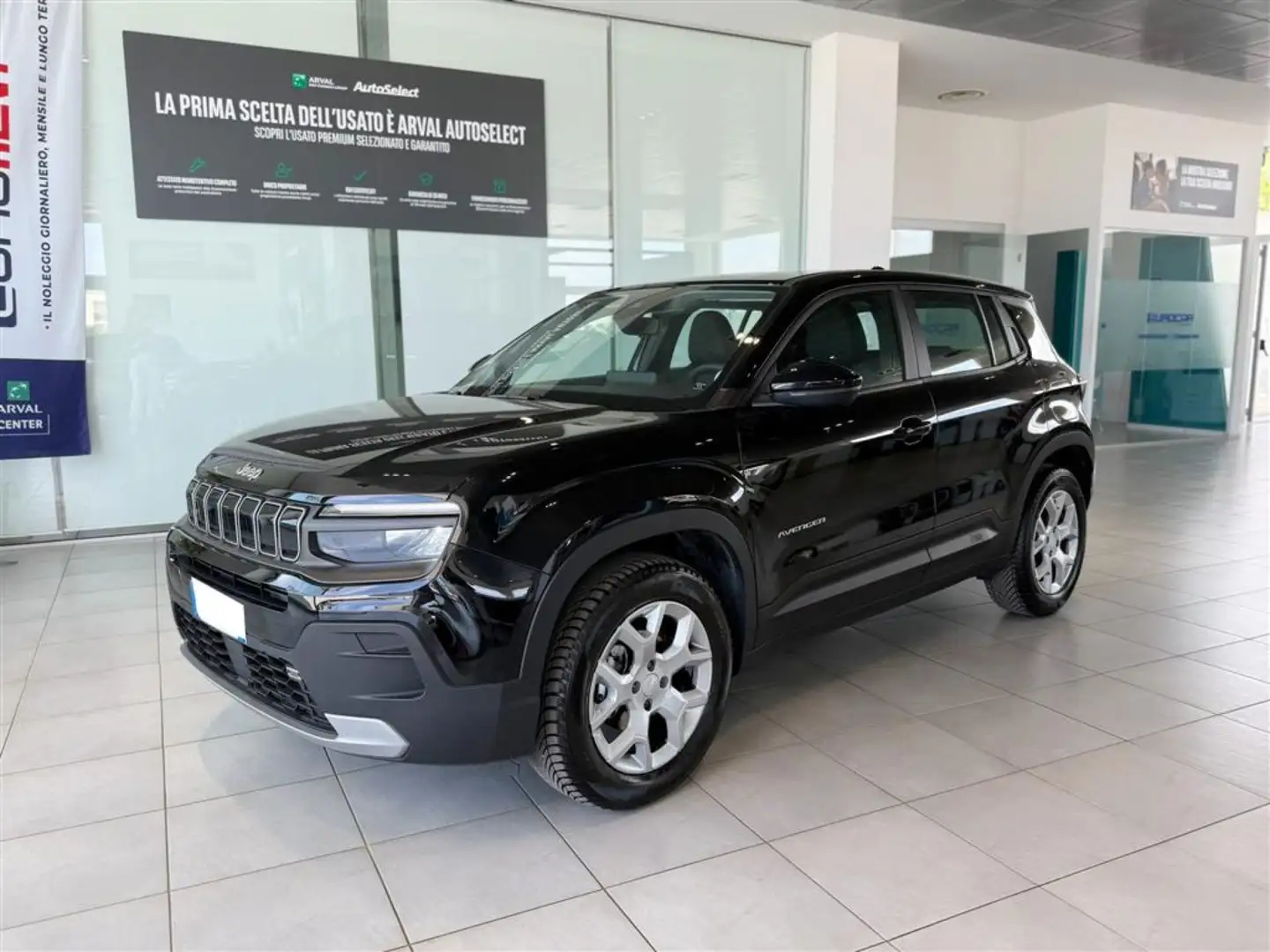 Jeep Avenger 1.2 T-GDI 100 cv Altitude 36 mesi di garanzia Nero - 1