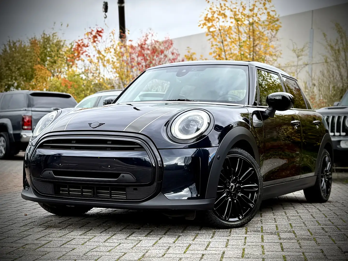 MINI Cooper Mini 1.5A Cooper DCT Serie YOURS ! 18553 Eur. Net Schwarz - 1