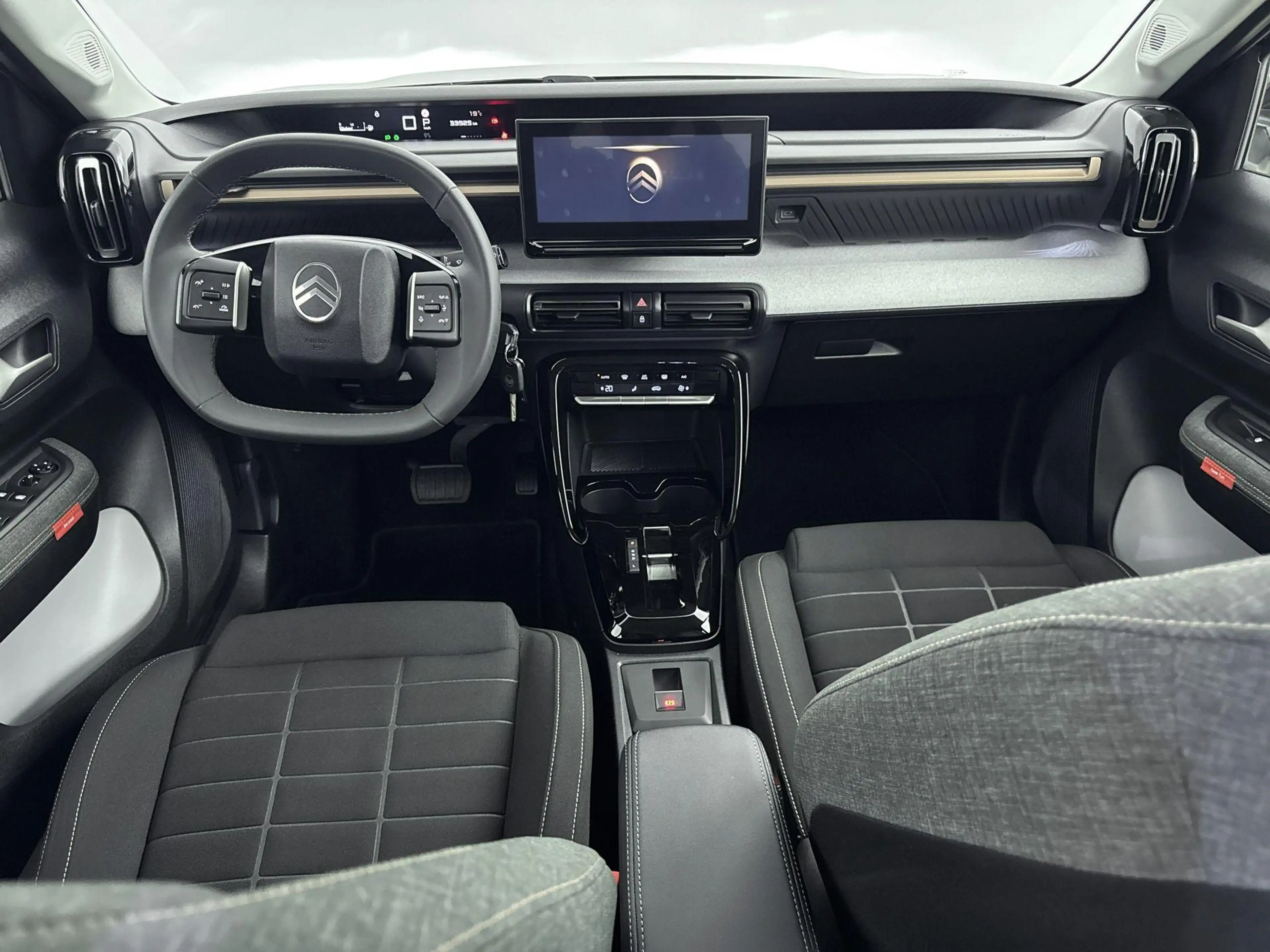 Citroen C3 Aircross 1.2 Hybrid 145pk Plus | 1ste eigenaar | Comfort st — photo 11