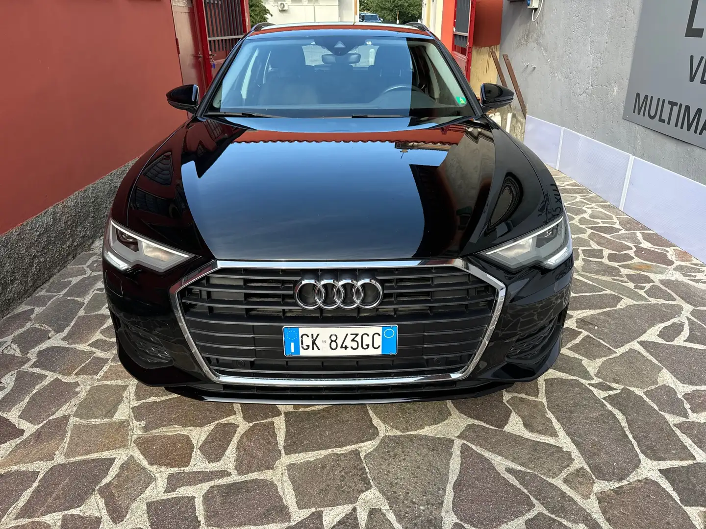 Audi A6 Avant 35 2.0 tdi mhev Business s-tronic Nero - 1