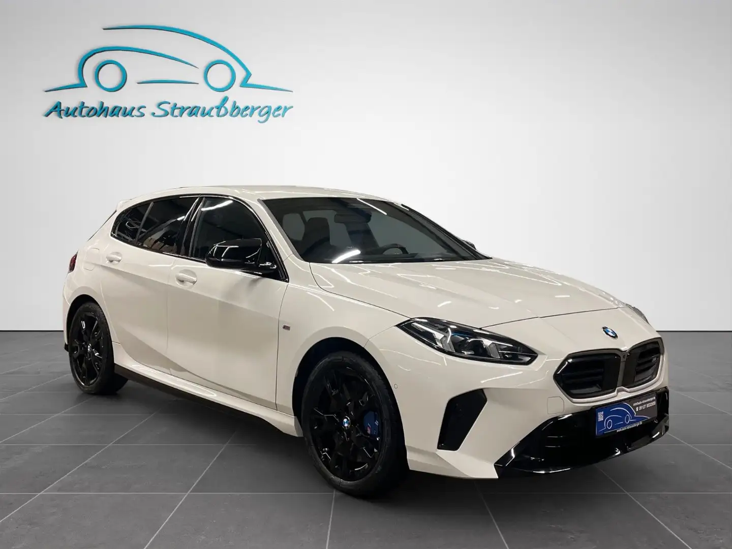 BMW 135 xDrive ACC Memory 360° H/K HUD KZU QI LCPrf Weiß - 2