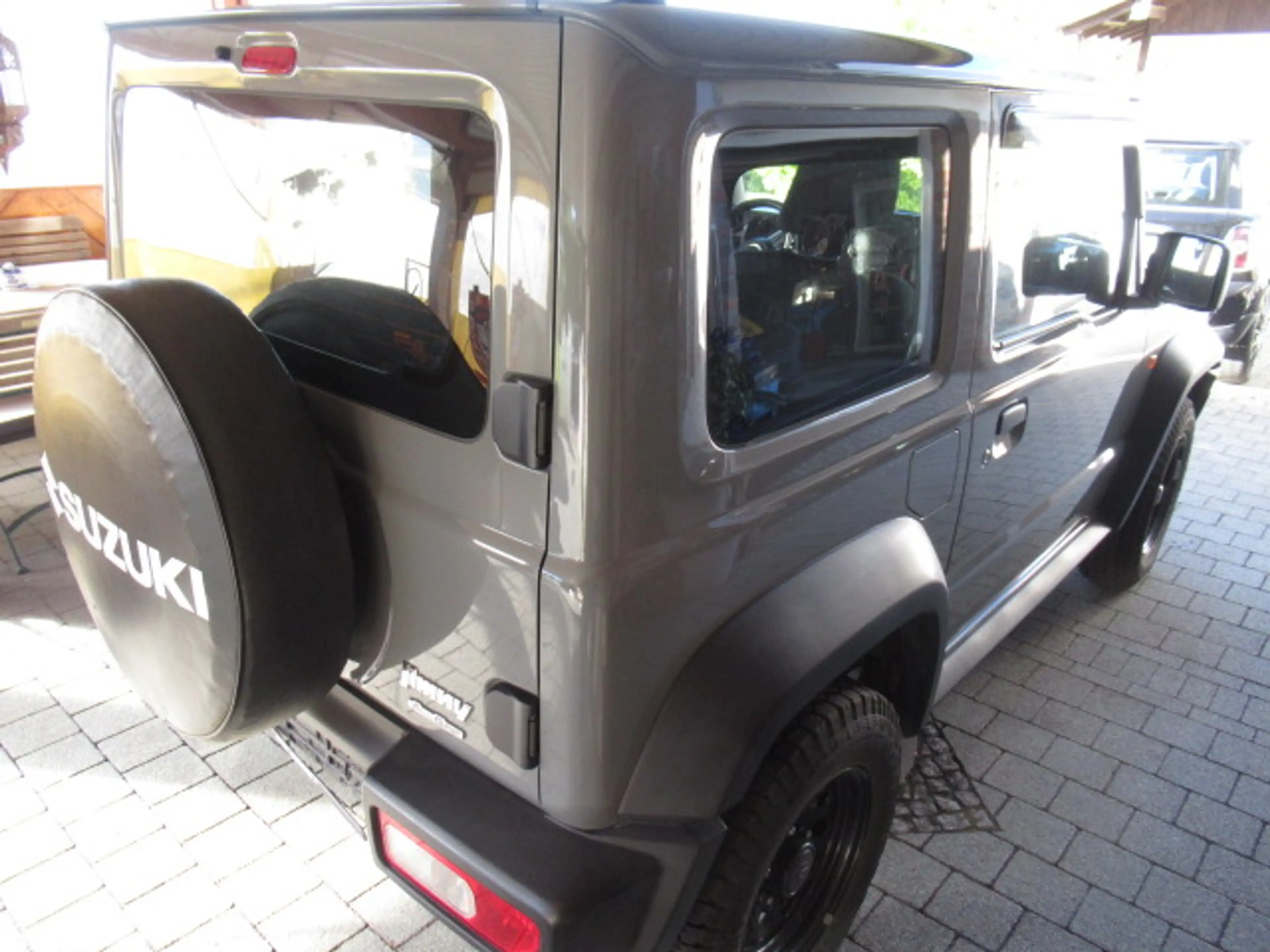 Suzuki Jimny Comfort,4Sitzer, kein Gelände,scheckheft,Tiptop — photo 6