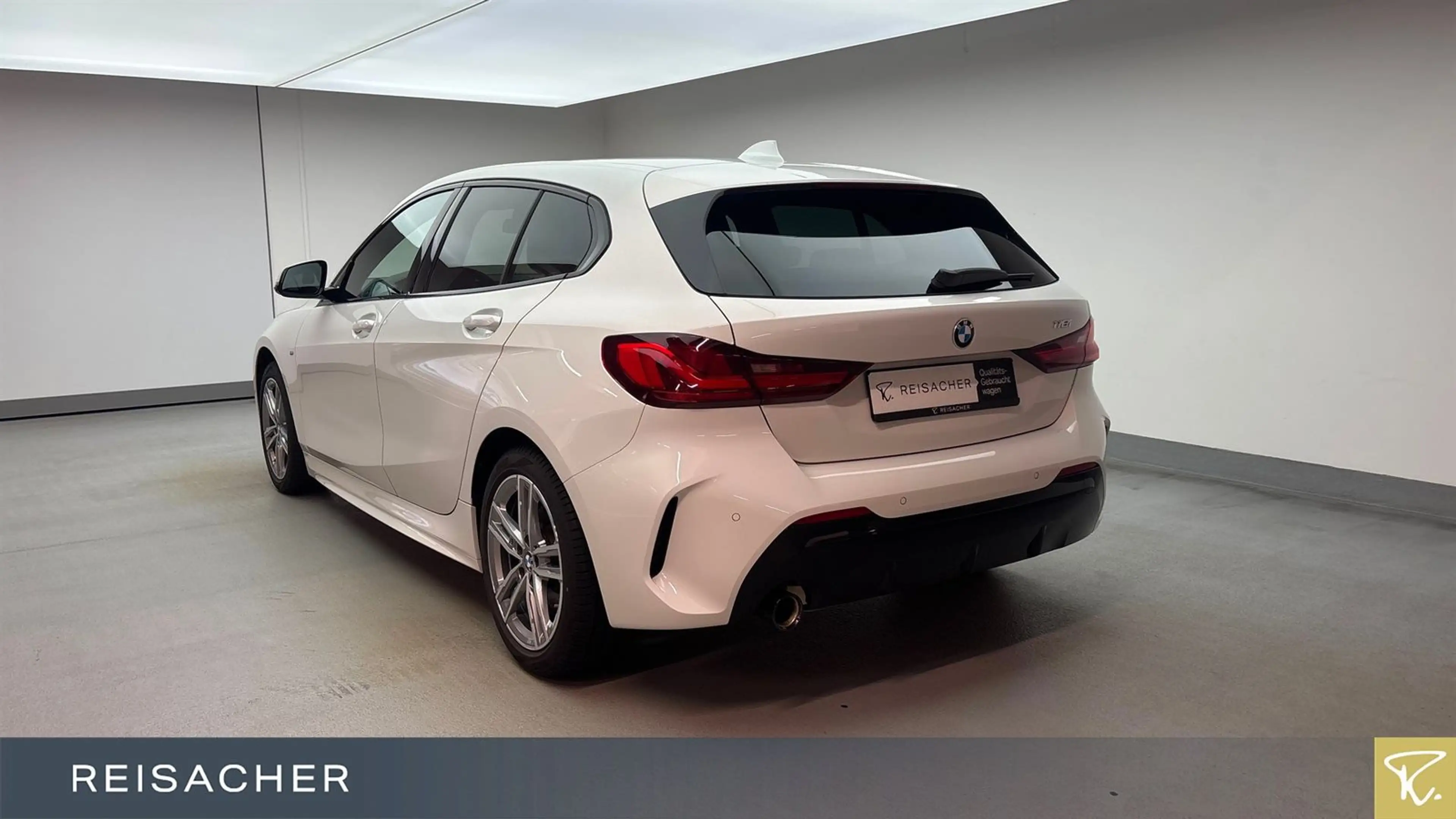 BMW 118 iA M-Sport DKG AHK LCProf LED DAB+ — photo 2