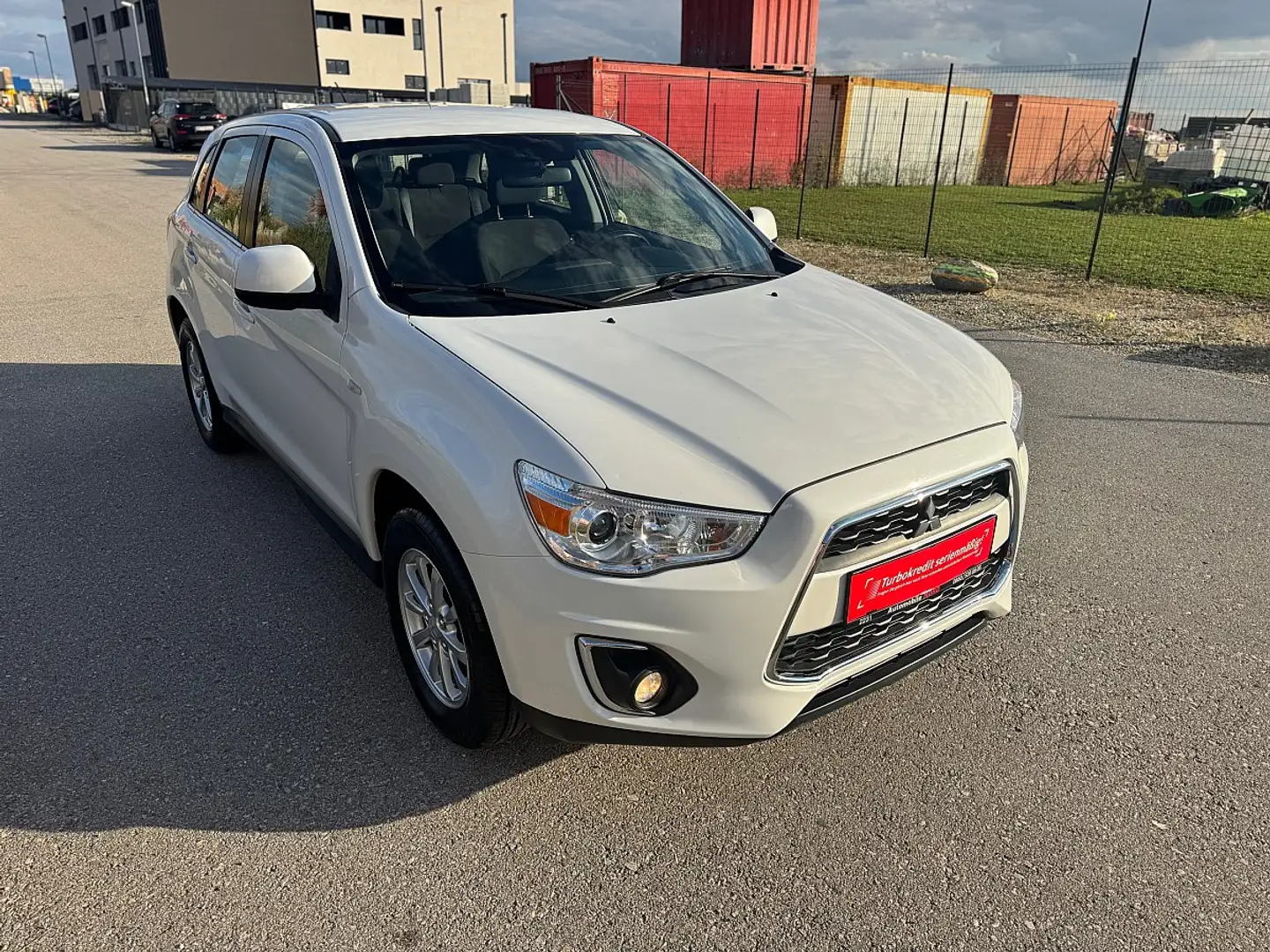 Mitsubishi ASX 1,8 DI-D LP Invite - ALLRAD - SERVICEGEPFLEGT -... Weiß - 2