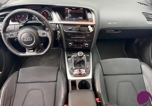 Audi A5 view 7