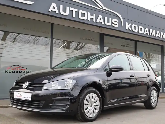 Volkswagen Golf 1.6TDI*AHK*STDHZ*PDC*Tempomat