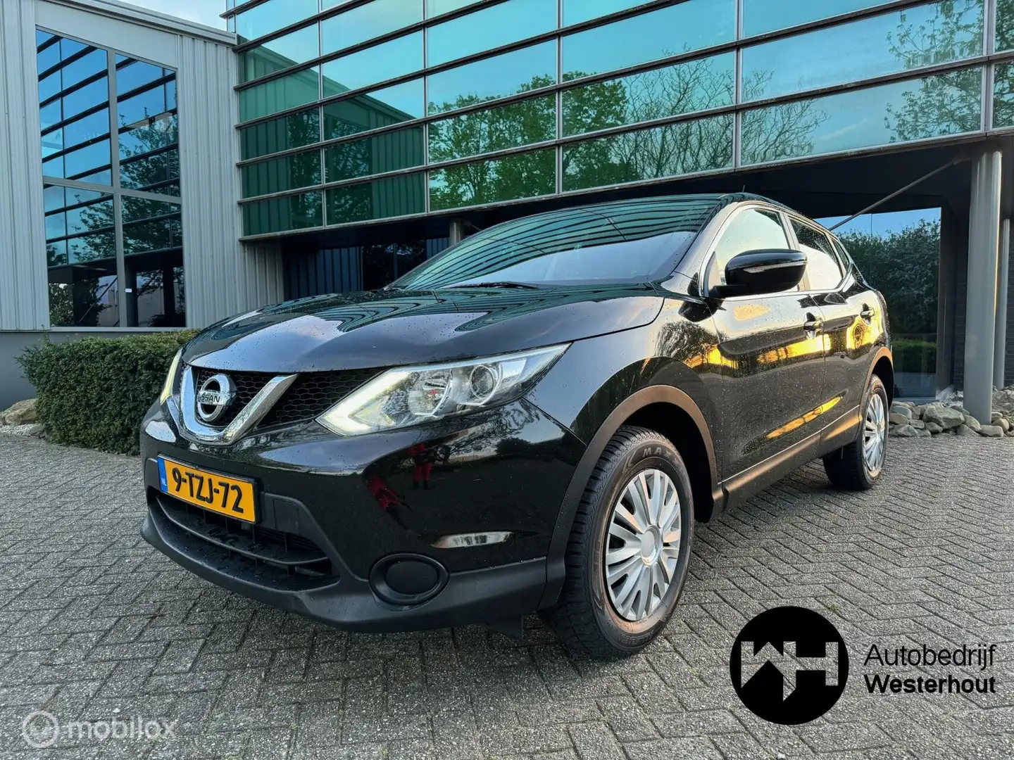 Nissan Qashqai 1.2 Premier Edition Nieuwe APK AIRCO Negro - 2