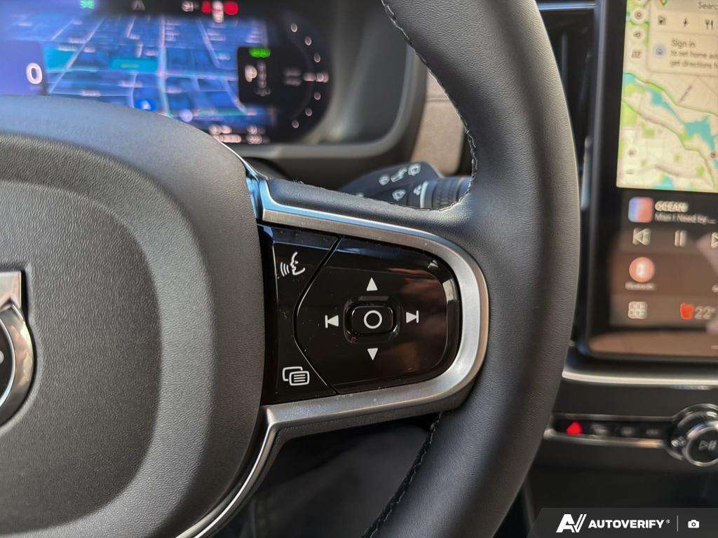 2026 Volvo XC90 T8 AWD Ultra Dark Theme 7-Seater thumb 15