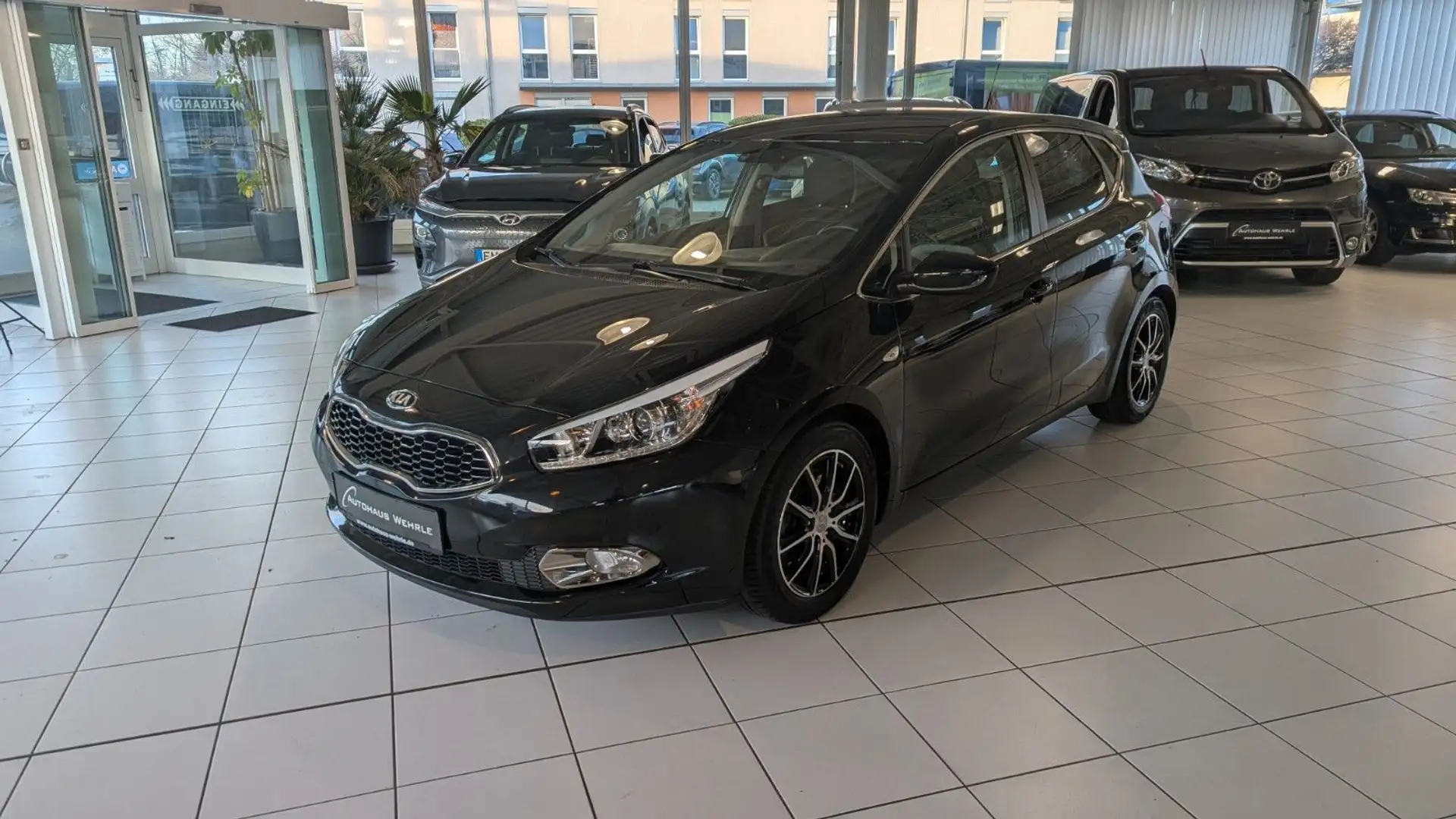 Kia Ceed / cee'd Dream Team *Kamera*Navi*PDC*SHZ*LHZ Schwarz - 1