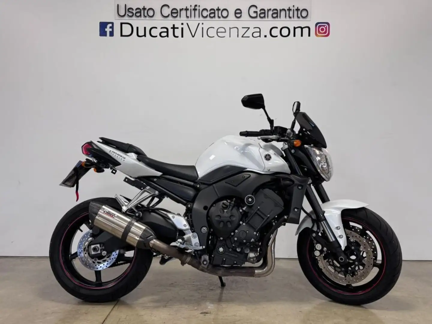 Yamaha FZ1 WHITE Blanc - 1