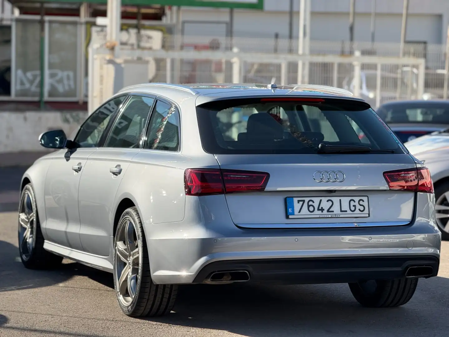 Audi A6 Avant 3.0TDI S-Tronic 160kW Gris - 2