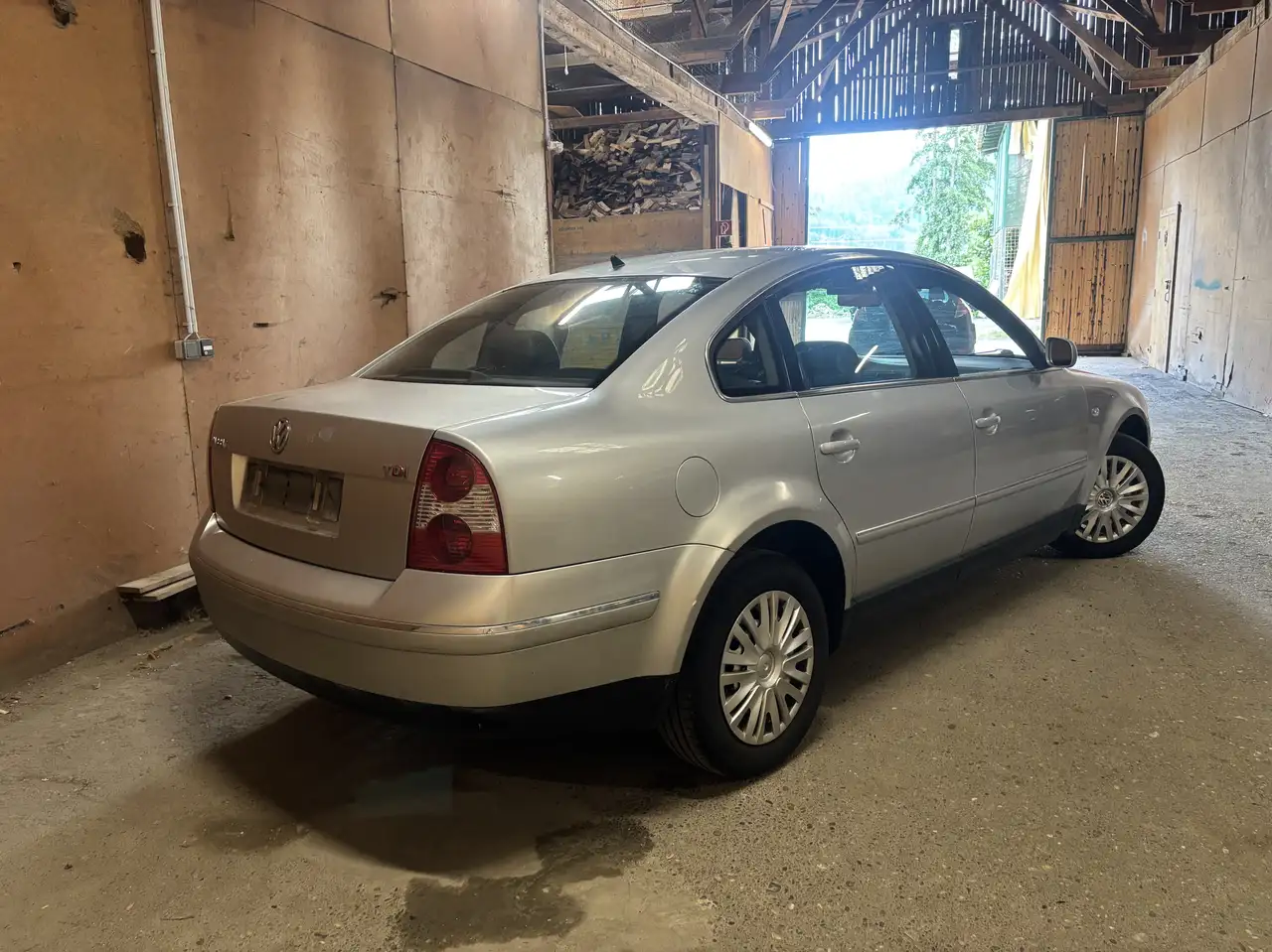 Volkswagen Passat 1,9 TDI PD Highline, foto 4