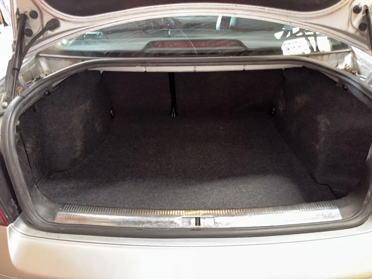 Volkswagen Passat 1,9 TDI PD Highline, foto 9
