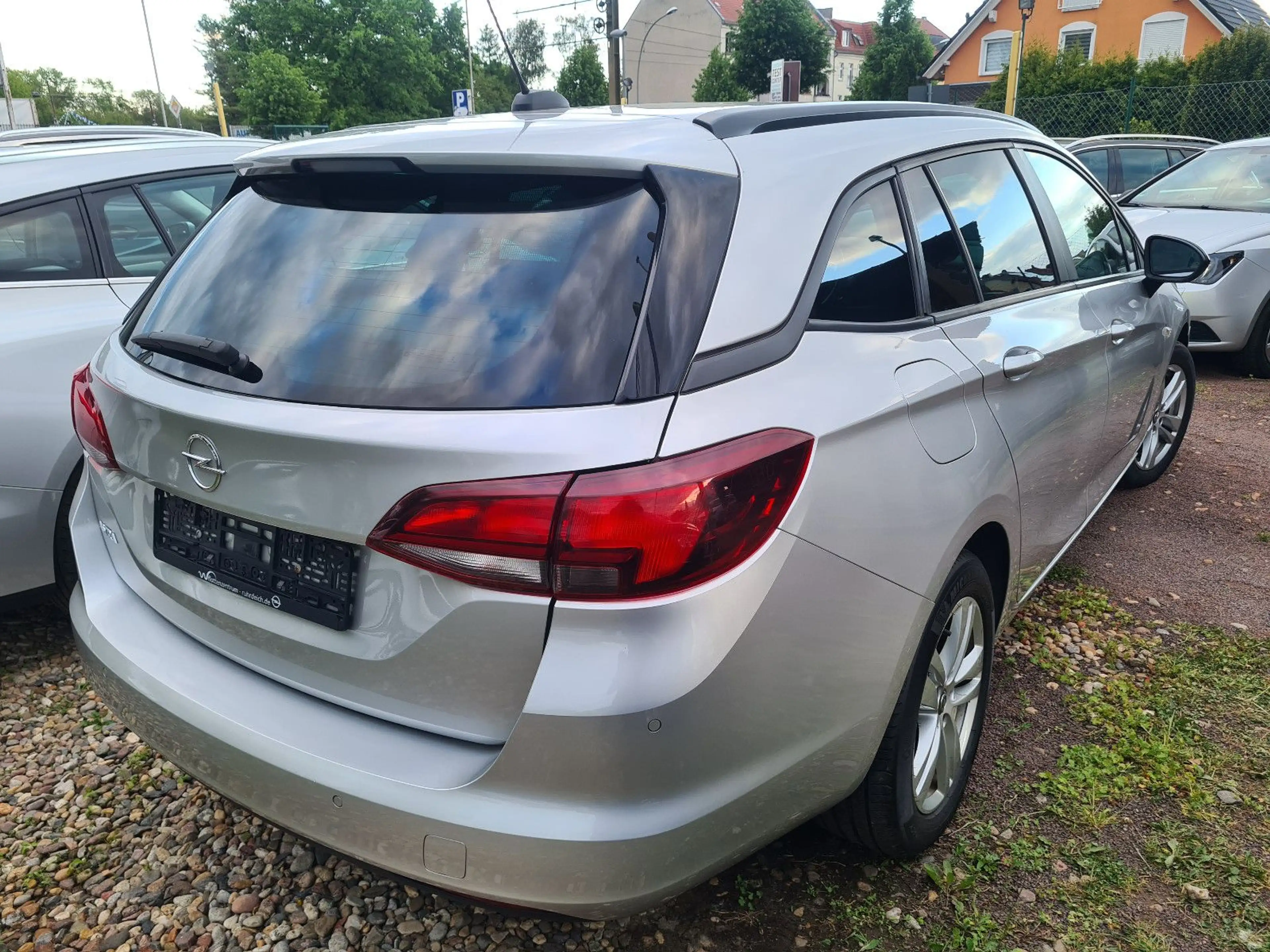 Opel Astra K Sports Tourer 90 kw Edition Automatik — photo 2