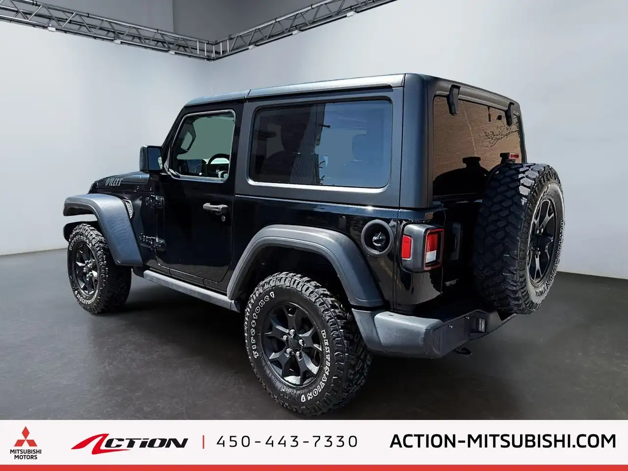 Jeep Wrangler снимка Jeep Wrangler