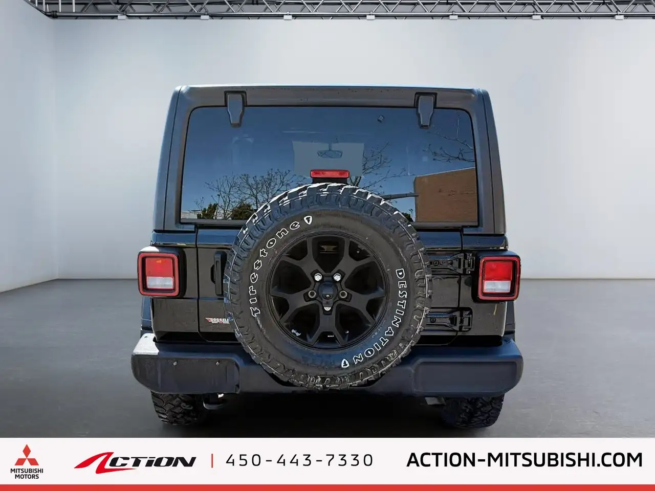 Jeep Wrangler снимка Jeep Wrangler