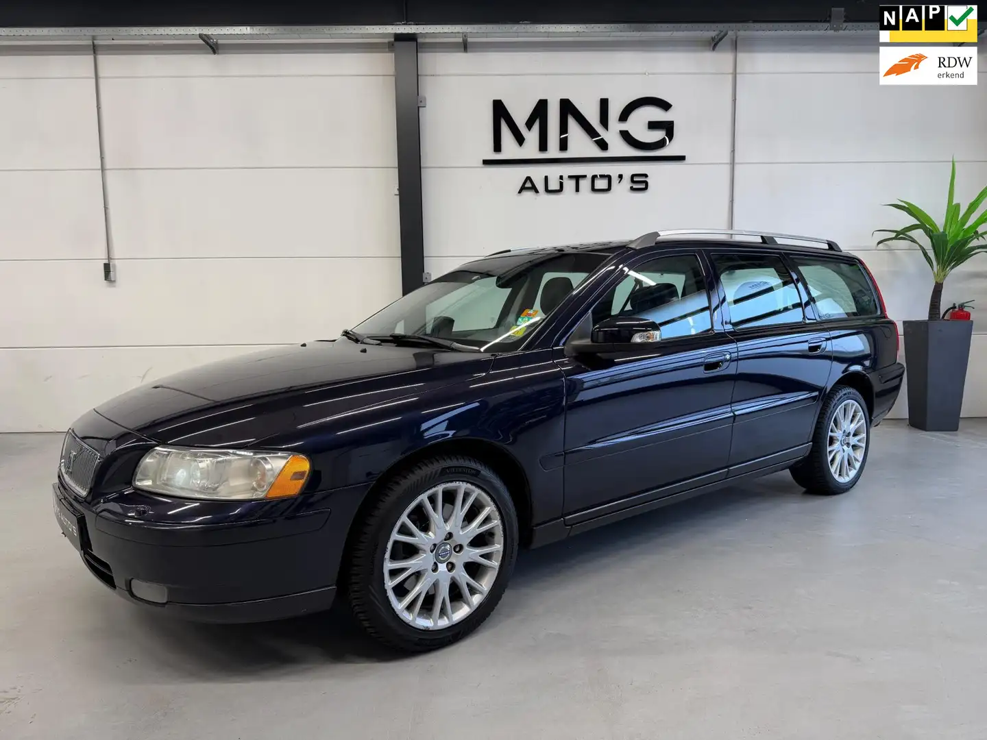 Volvo V70 2.0T Edition Sport|7 PERSOON|MEMORY|AUTOMAAT|NAP| Blue - 1