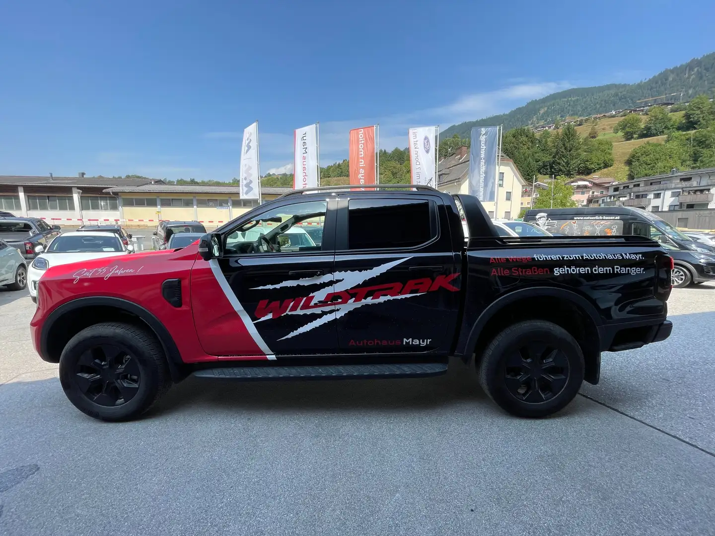 Ford Ranger Plug-in-Hybrid Wildtrak e-4WD DK Schwarz - 2