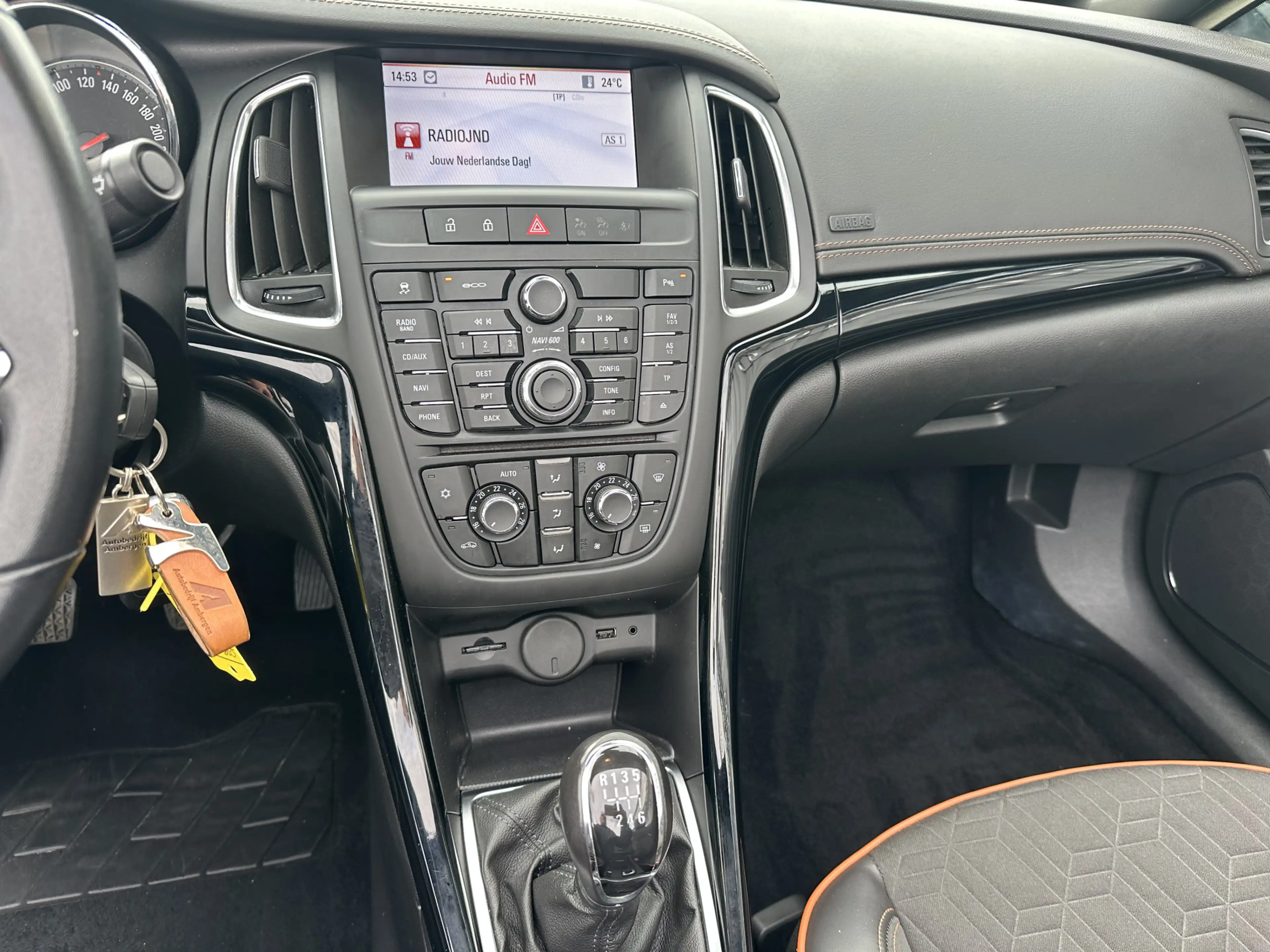 Opel Cascada 1.4 Turbo ecoFLEX Cosmo cabrio — photo 9