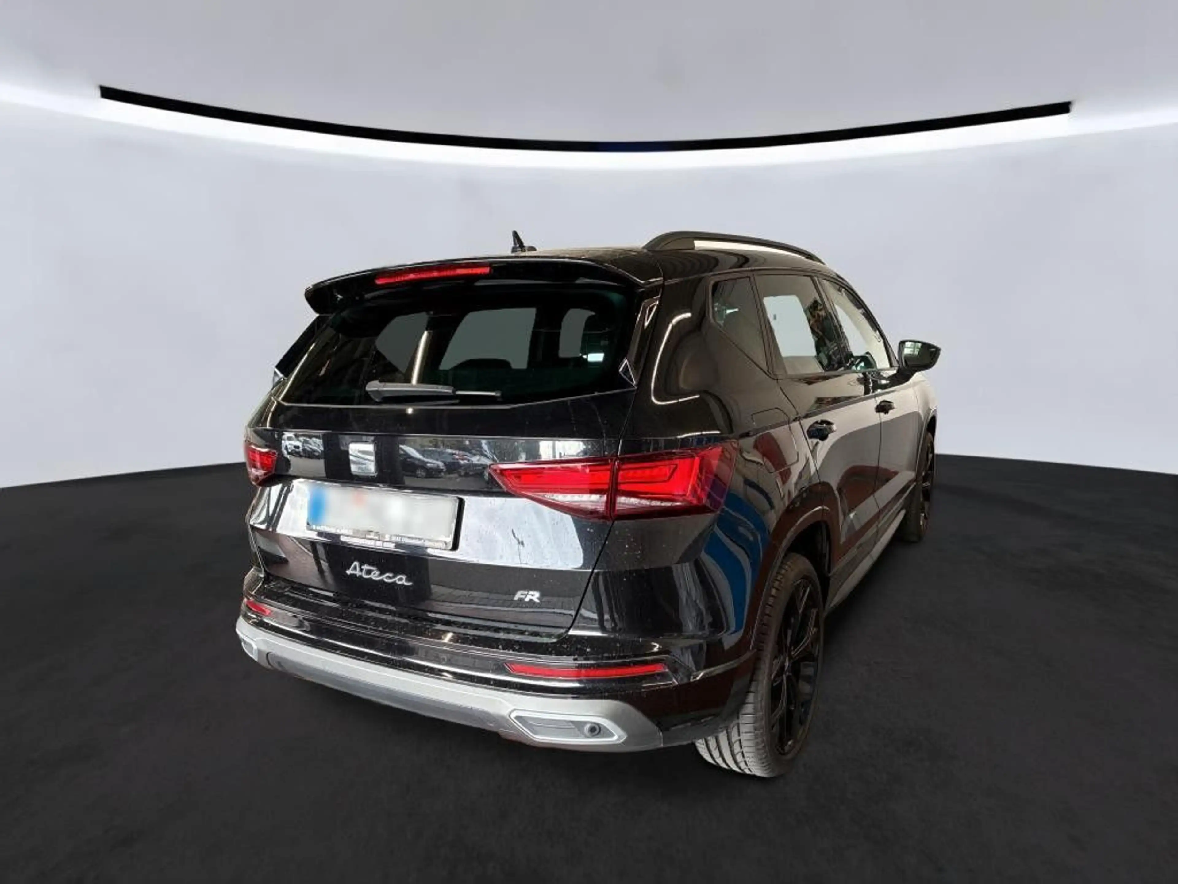 SEAT Ateca FR Line 2.0TDI DSG/PANORAMA/LED/VIRTUAL/19 — photo 3