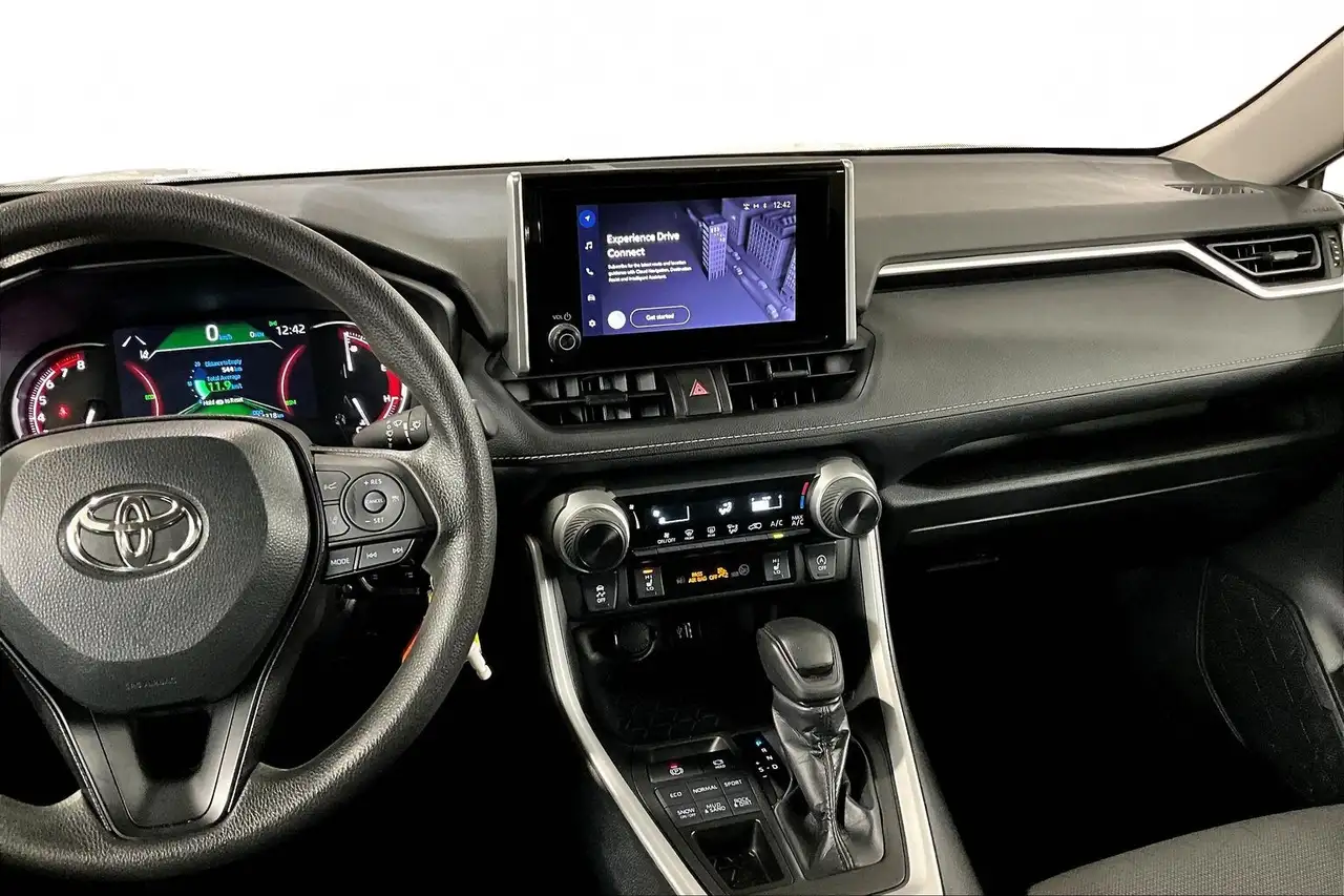 Toyota RAV 4 снимка Toyota RAV 4