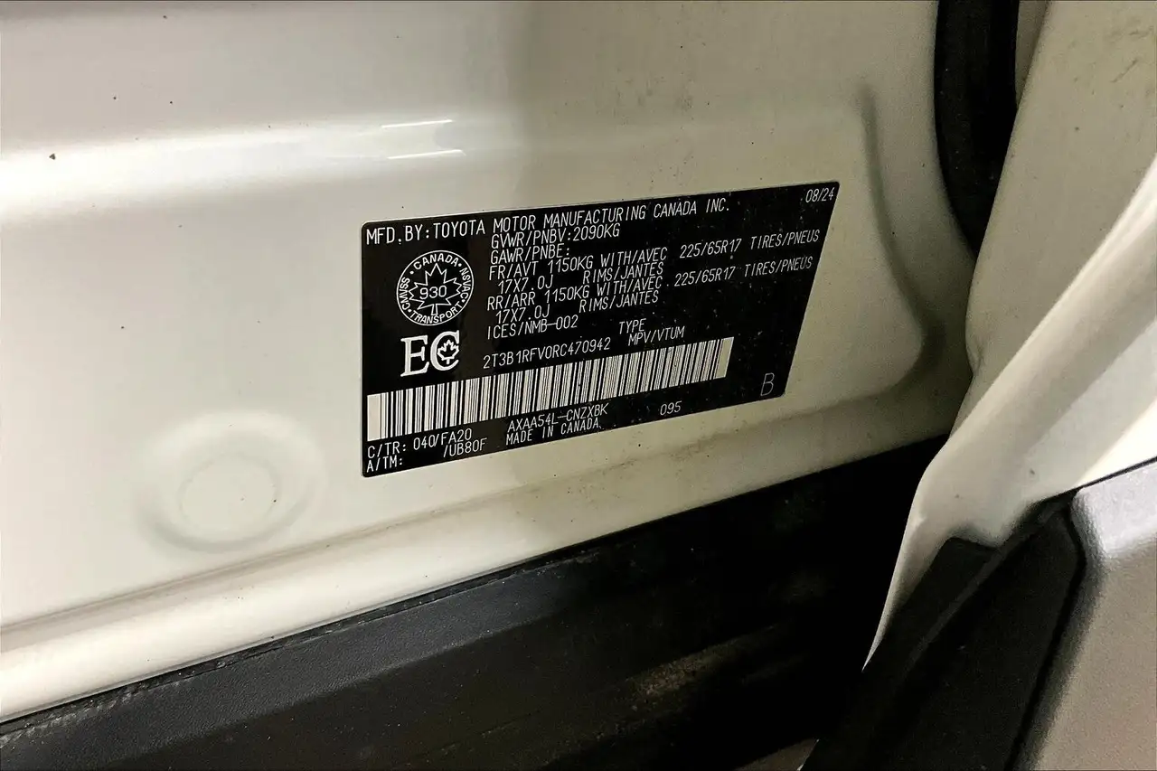 Toyota RAV 4 снимка Toyota RAV 4