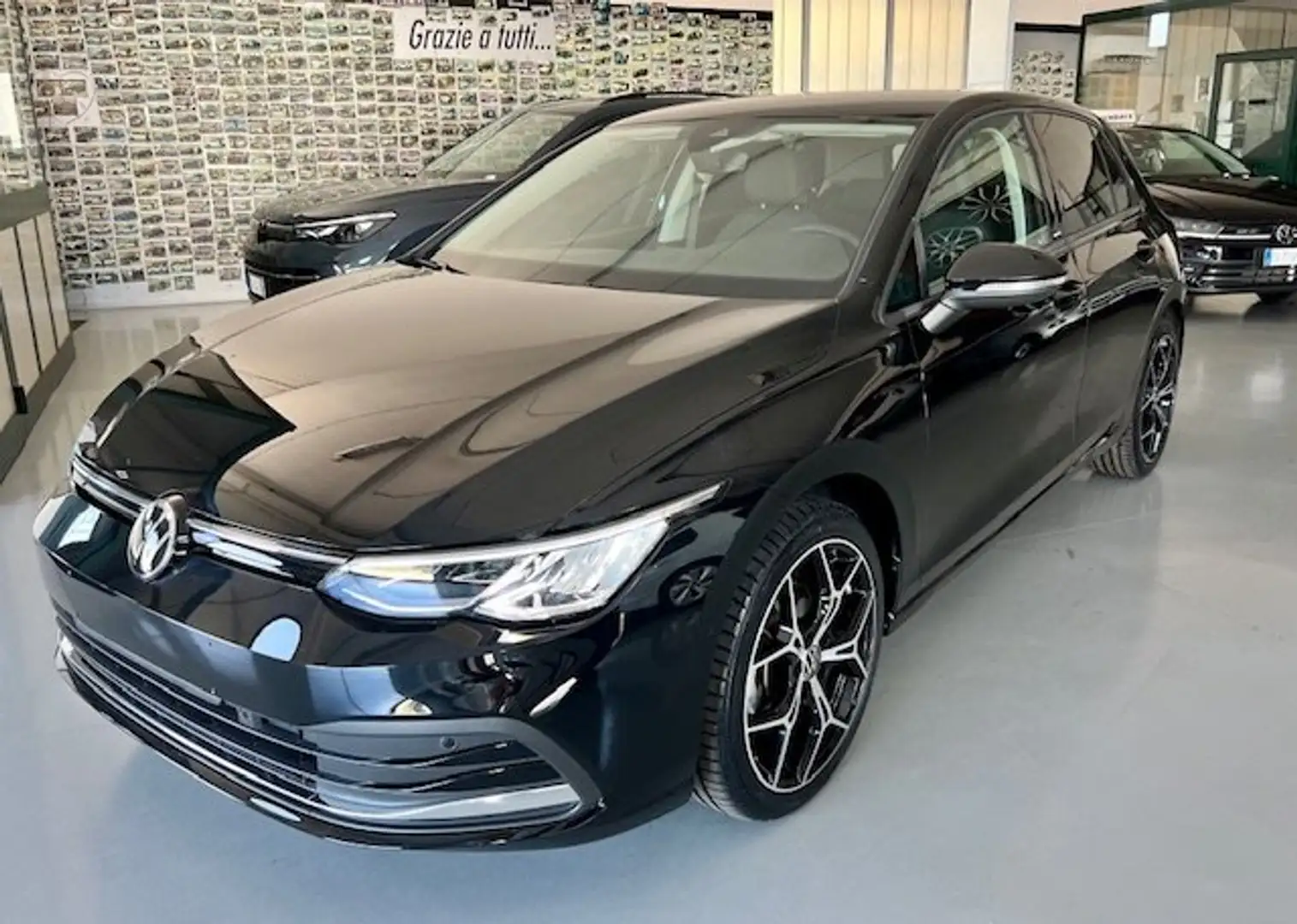 Volkswagen Golf 2.0 tdi Move Style 115cv dsg - CERCHI DA 18" Nero - 1