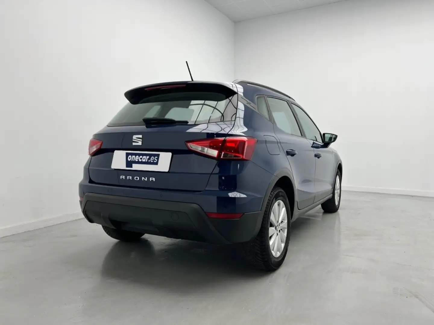 SEAT Arona 1.0 TSI STYLE ECOMOTIVE 115CV 5P Blau - 2