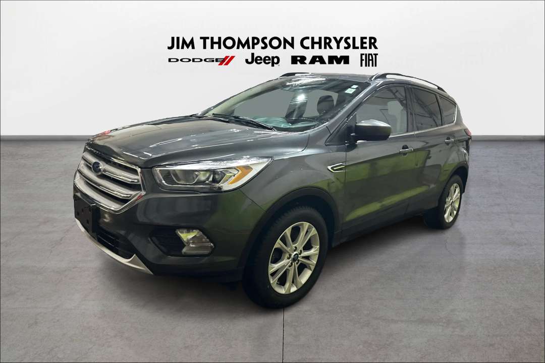 2019 Ford Escape SEL 4WD  | Power Liftgate Park Assist Heated Seats — снимка 1