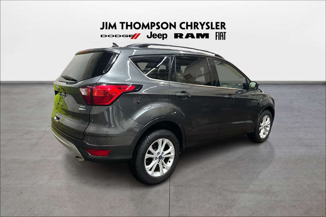 2019 Ford Escape SEL 4WD  | Power Liftgate Park Assist Heated Seats — снимка 1