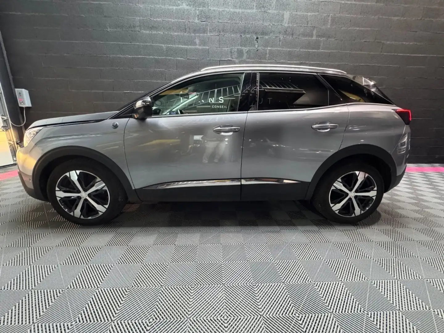 Peugeot 3008 1.2 Puretech 130ch SS EAT6 Crossway Grau - 2