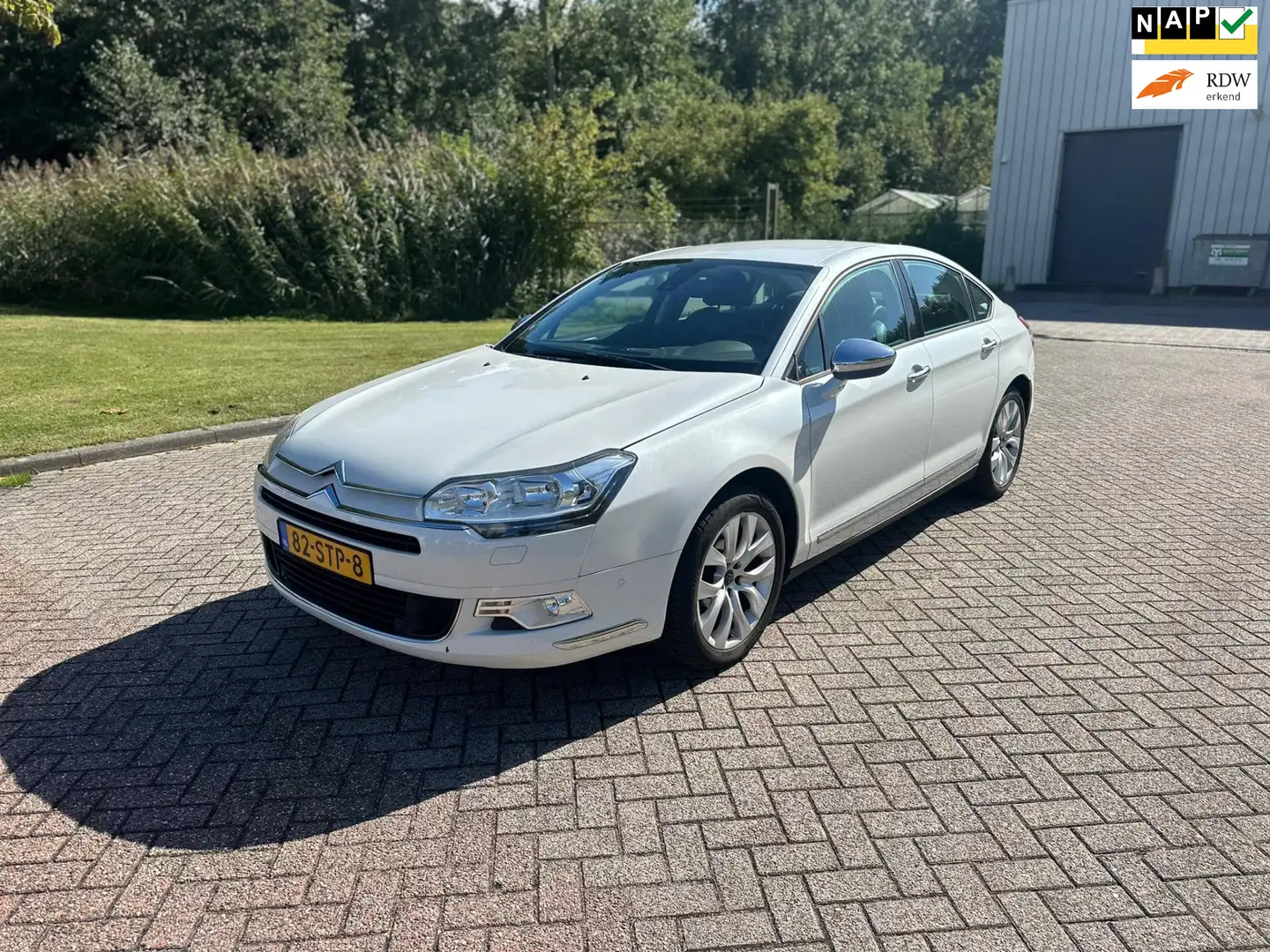 Citroen C5 1.6 THP Business/AIRCO/CRUISE/HALF LEDER/NAVI/PARK Weiß - 1