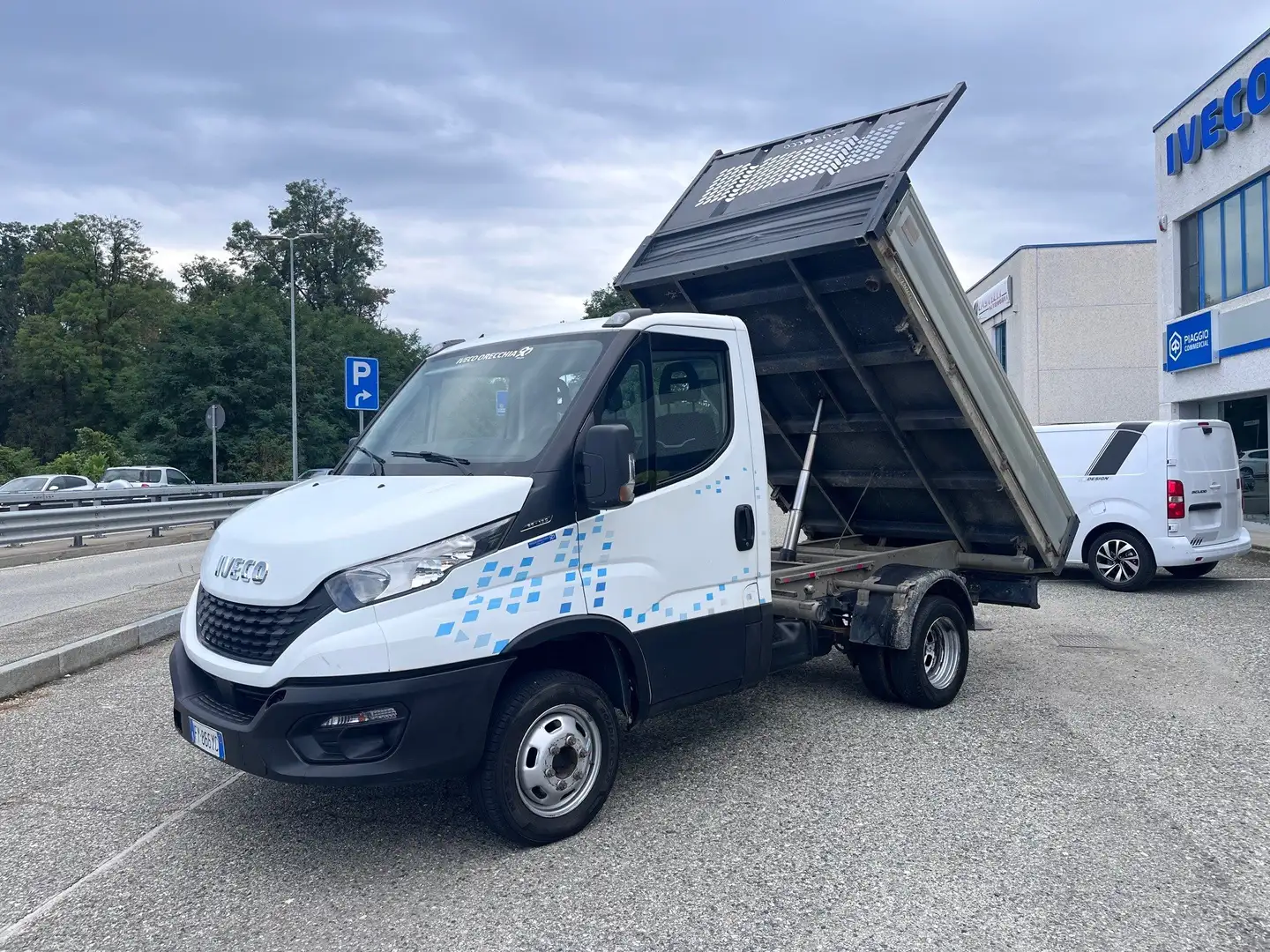 Iveco Daily 35C12 ribaltabile trilaterale Bianco - 2