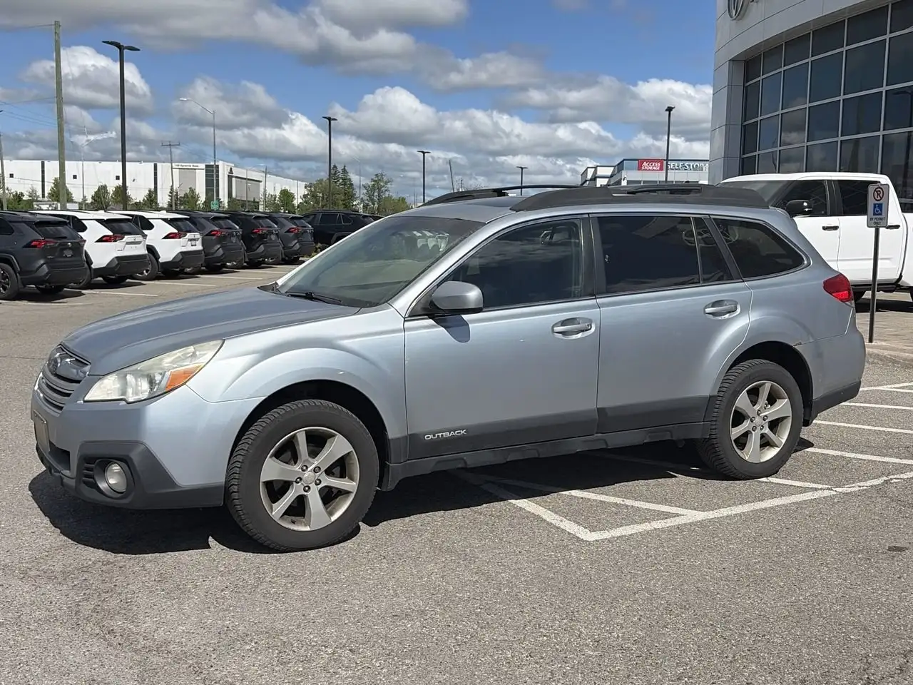 Subaru OUTBACK photo Subaru OUTBACK