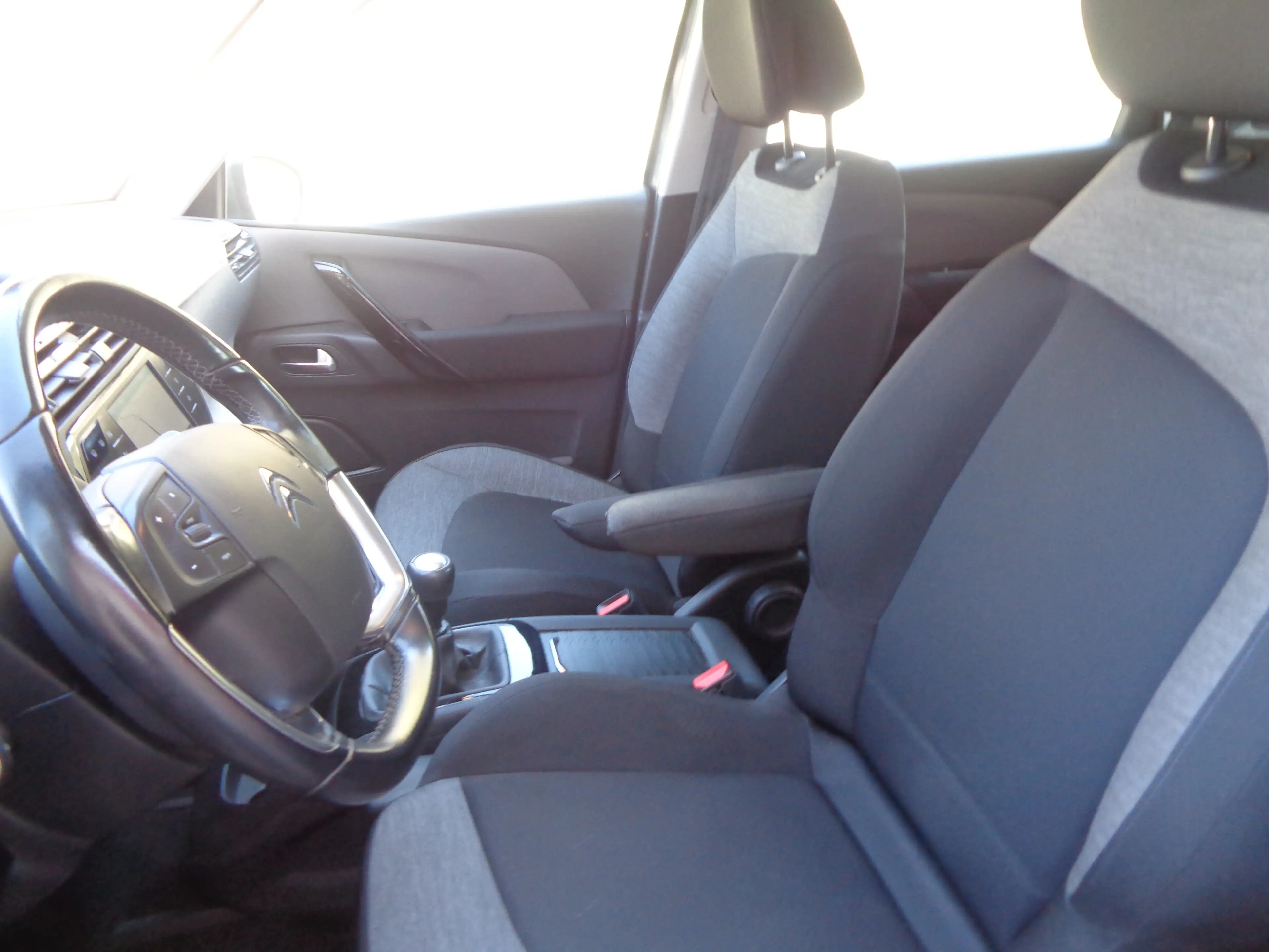 Citroen C4 Picasso C4 Picasso 1.6 BlueHDi Shine S NAVI / CAMERA / ... GARANTIE 1 AN — photo 14