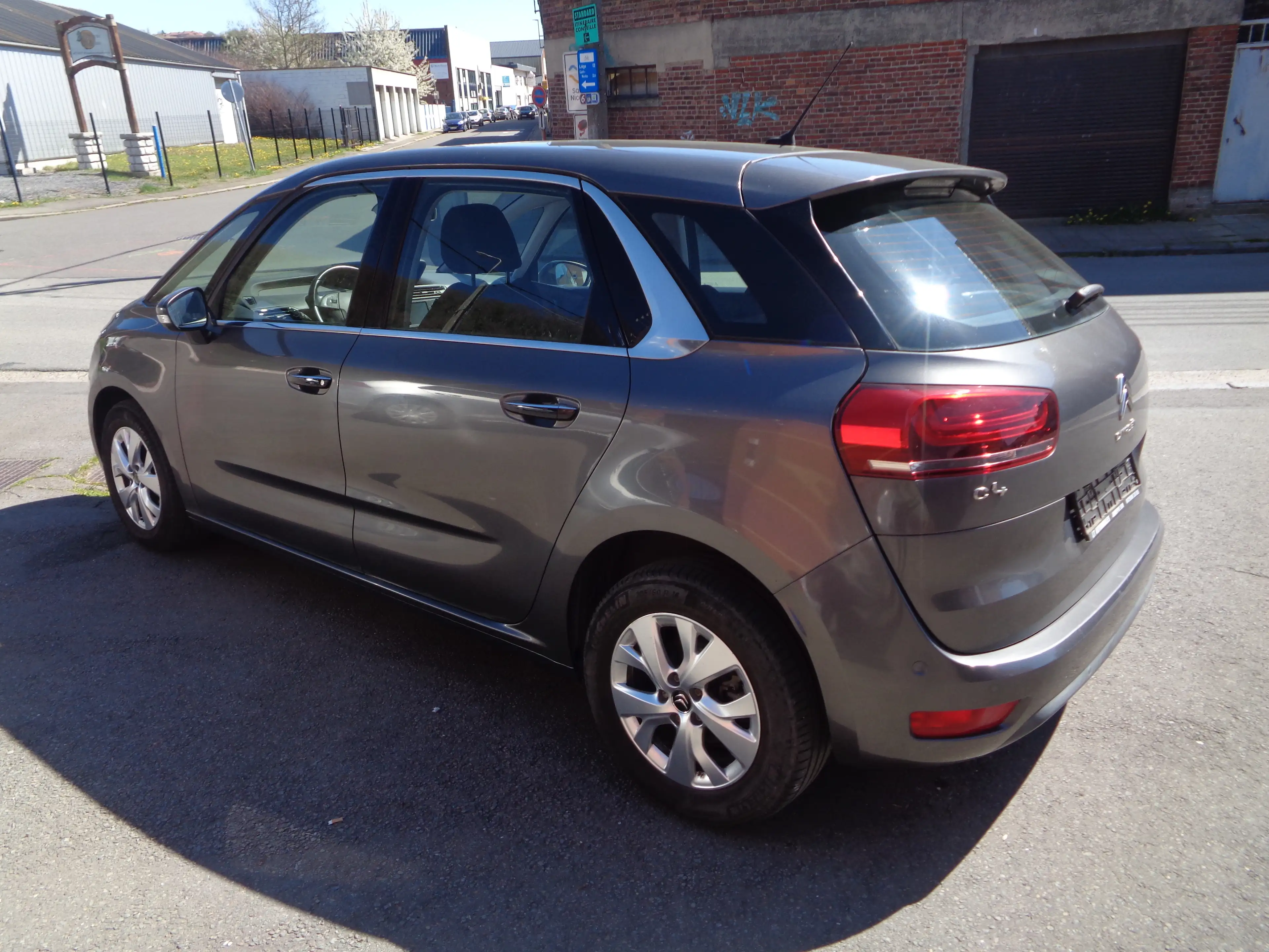 Citroen C4 Picasso C4 Picasso 1.6 BlueHDi Shine S NAVI / CAMERA / ... GARANTIE 1 AN — photo 6