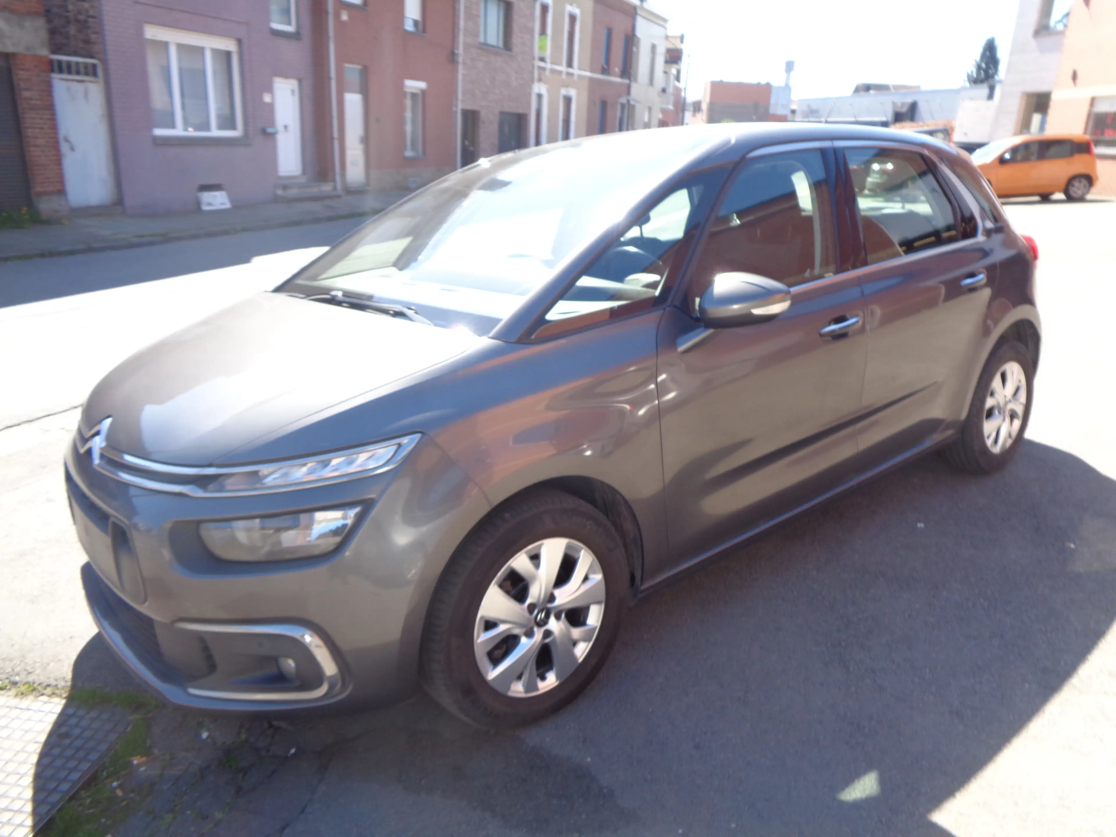 Citroen C4 Picasso C4 Picasso 1.6 BlueHDi Shine S NAVI / CAMERA / ... GARANTIE 1 AN — photo 2