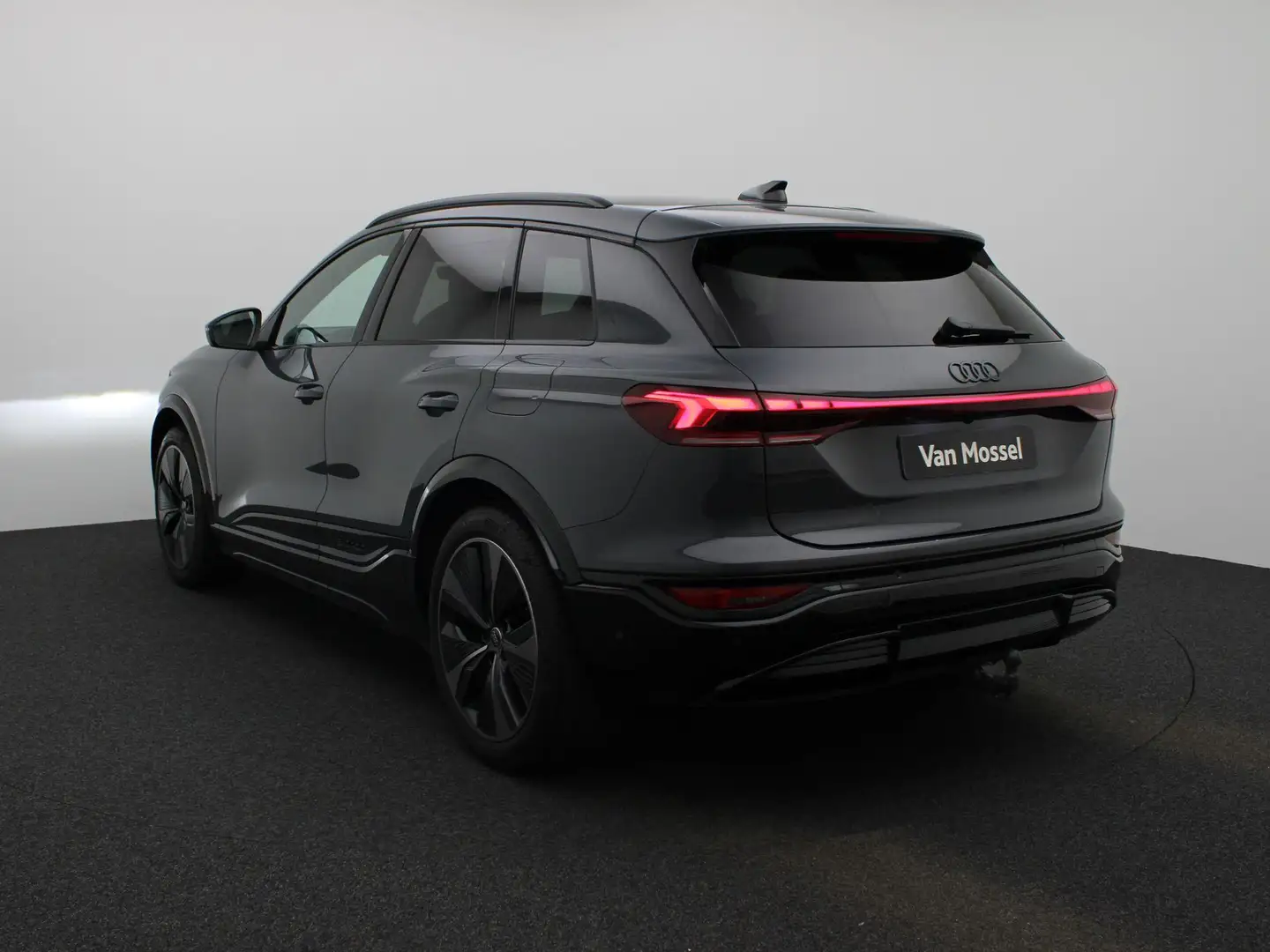 Audi Q6 e-tron Edition Performance 100 kWh | 306 PK | Auto Gris - 2