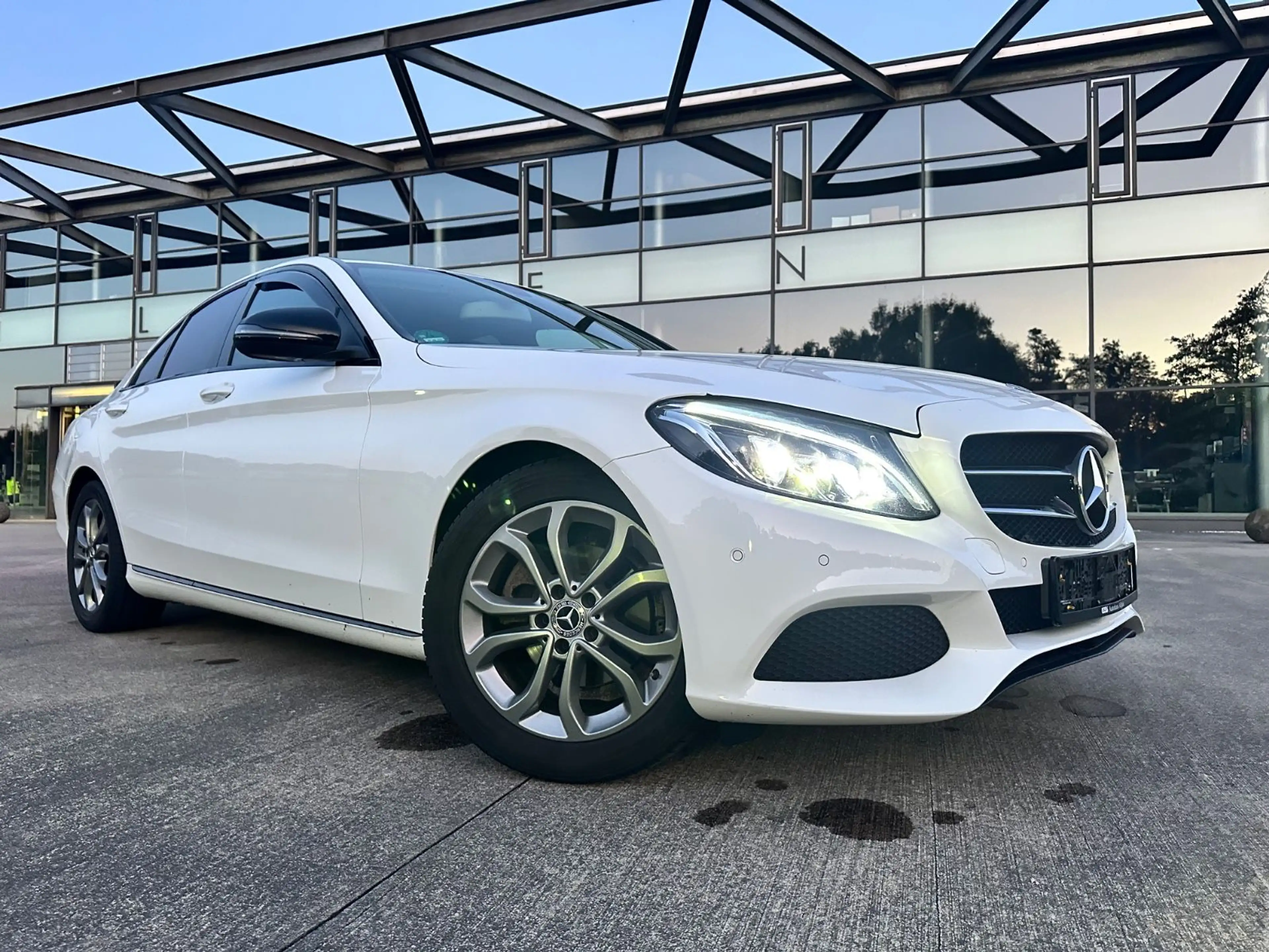 Mercedes-Benz C 180 Lim.KLİMA*LEDER*NAVİ*9G Tronic*LED* F1 — photo 7
