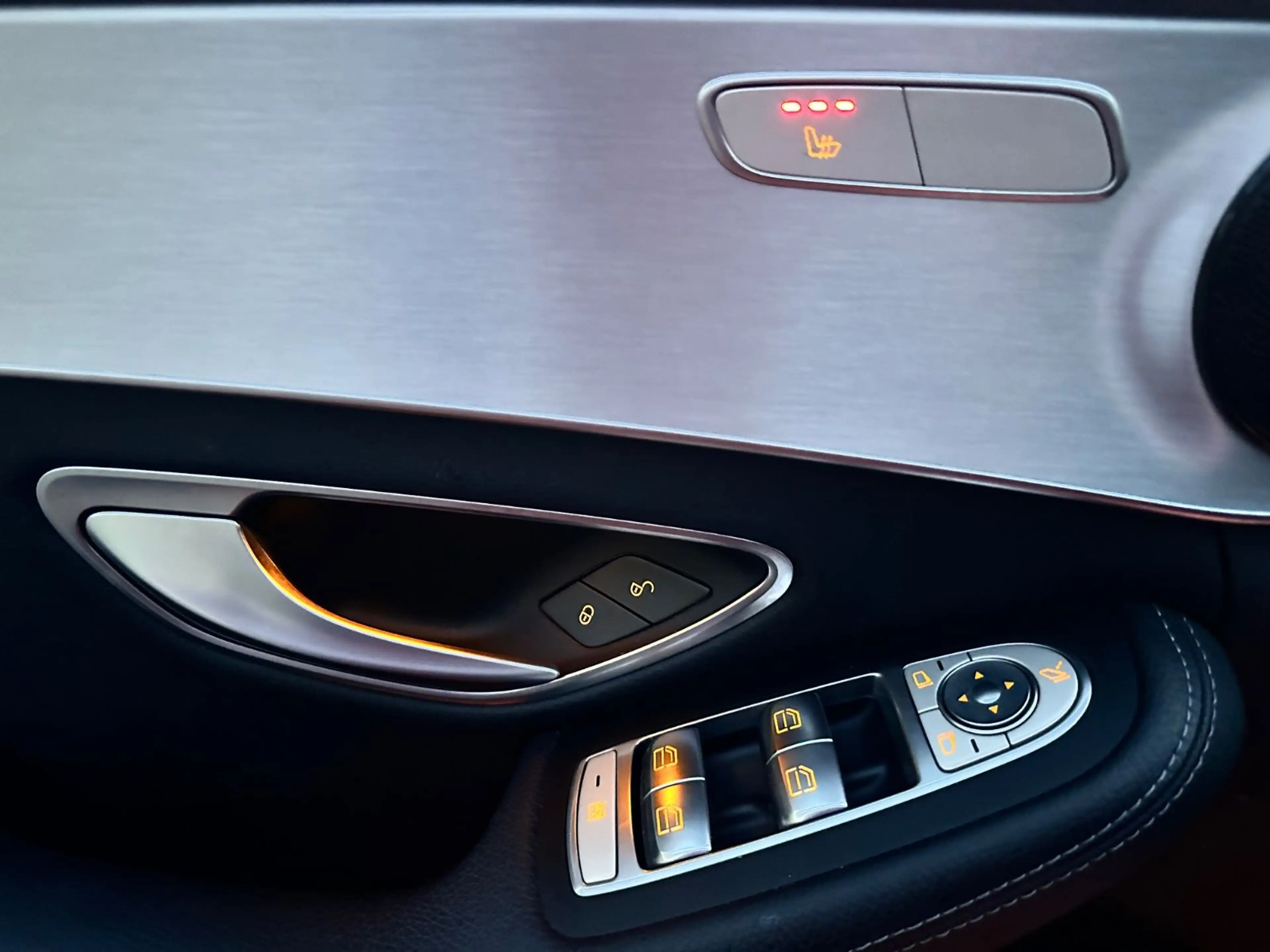Mercedes-Benz C 180 Lim.KLİMA*LEDER*NAVİ*9G Tronic*LED* F1 — photo 10