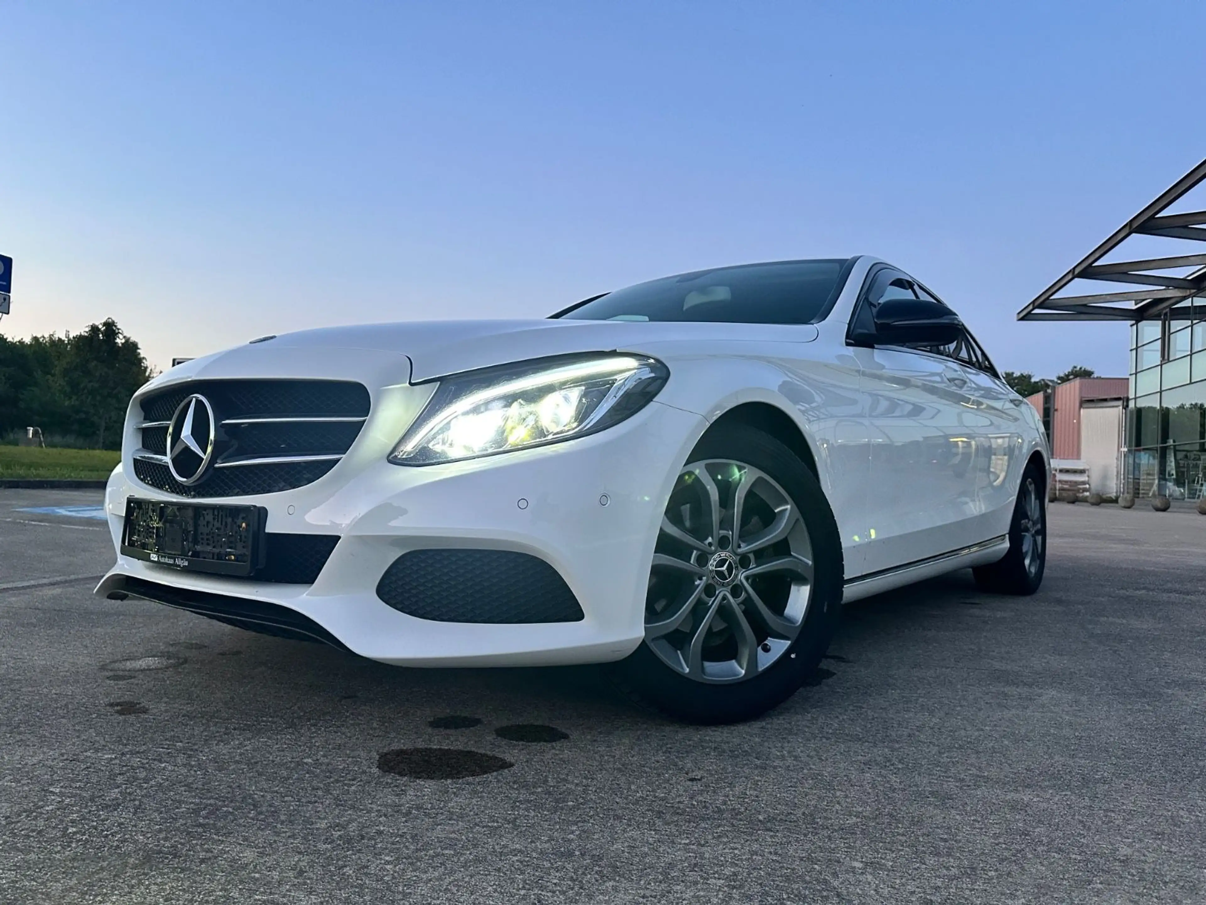 Mercedes-Benz C 180 Lim.KLİMA*LEDER*NAVİ*9G Tronic*LED* F1 — photo 8