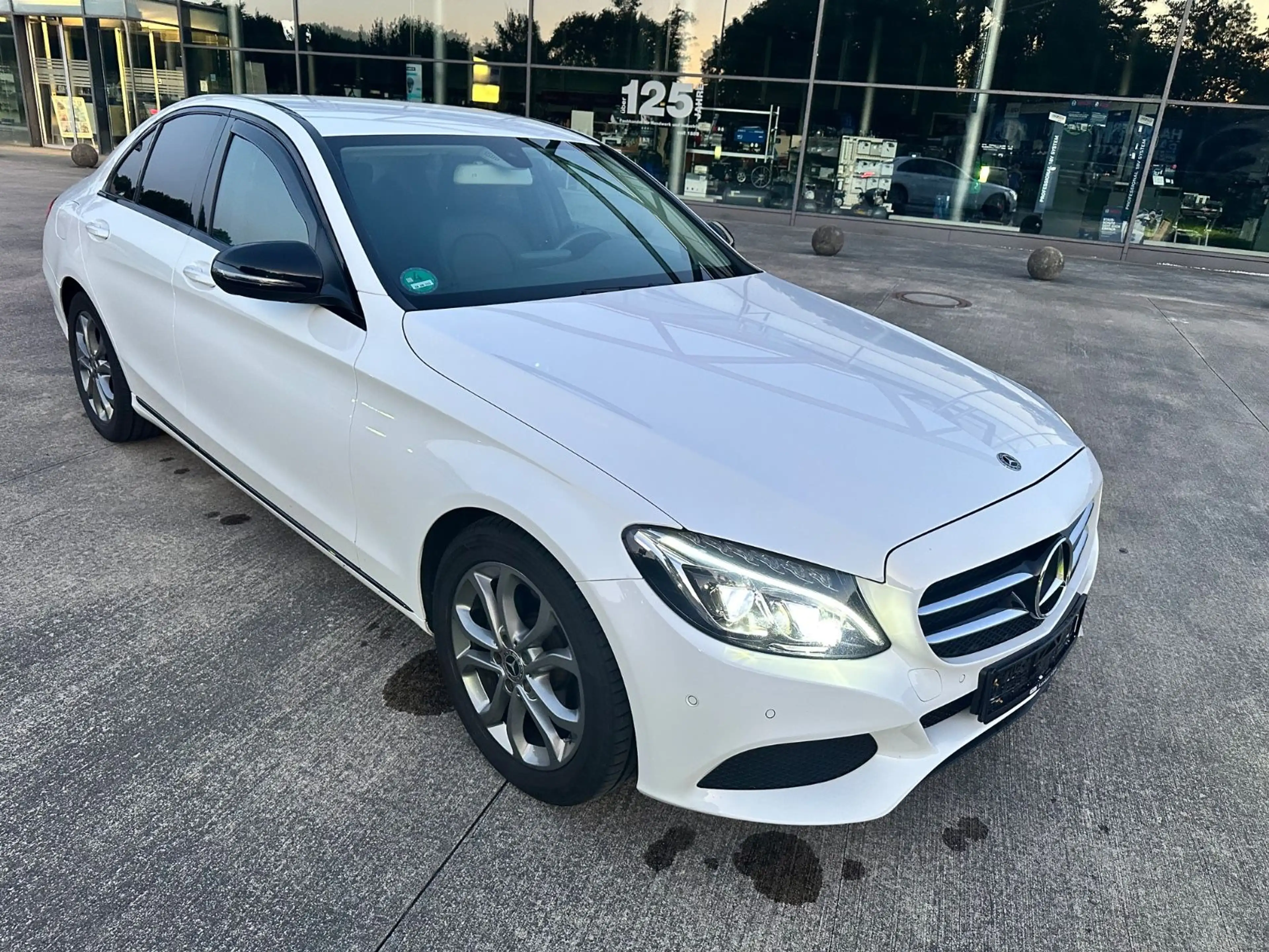 Mercedes-Benz C 180 Lim.KLİMA*LEDER*NAVİ*9G Tronic*LED* F1
