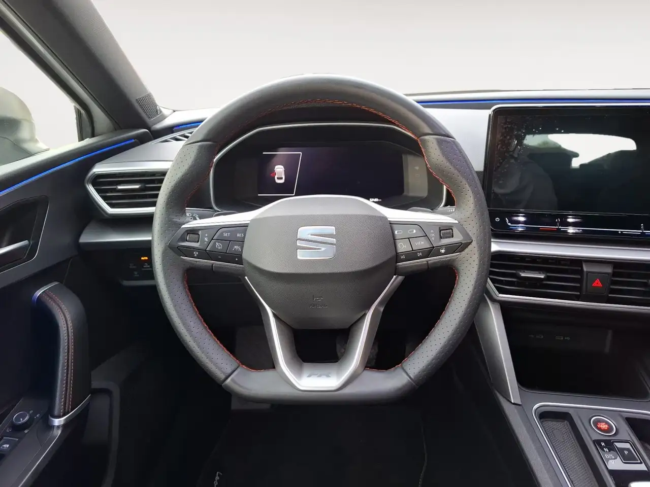 SEAT Leon Sportstourer FR AHK RFK Beats ACC CarPlay 11