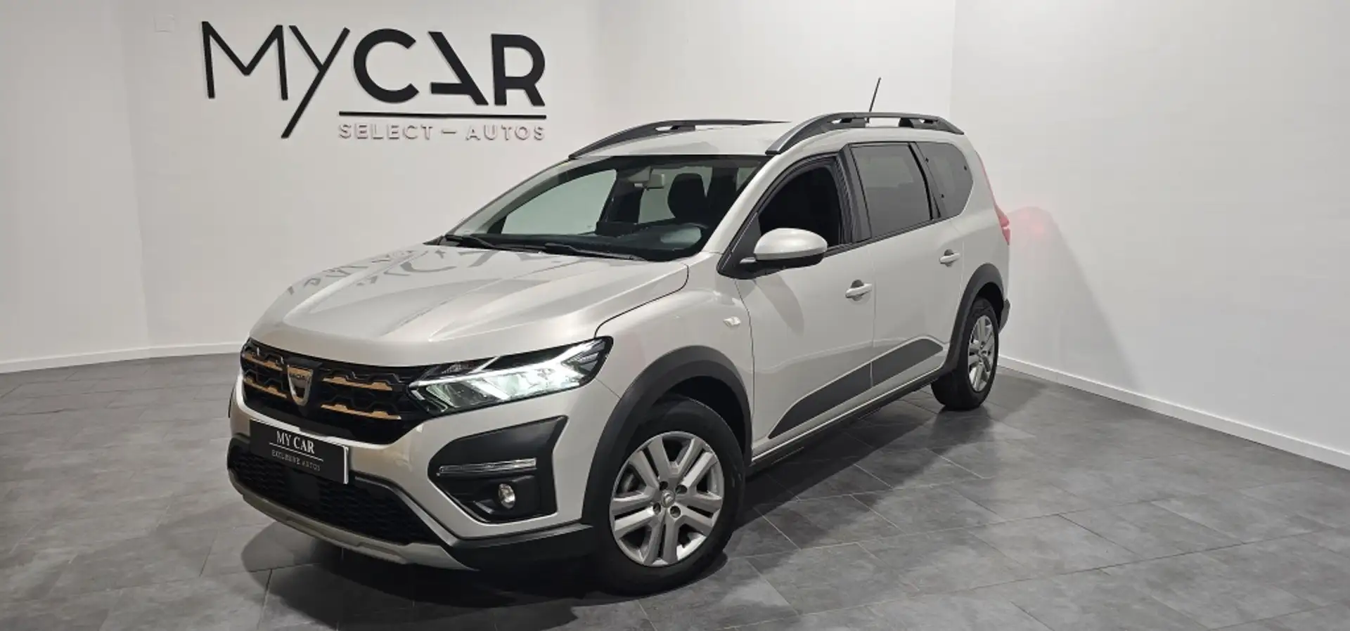 Dacia Jogger 1.0 TCe Expression 7pl. Grigio - 1
